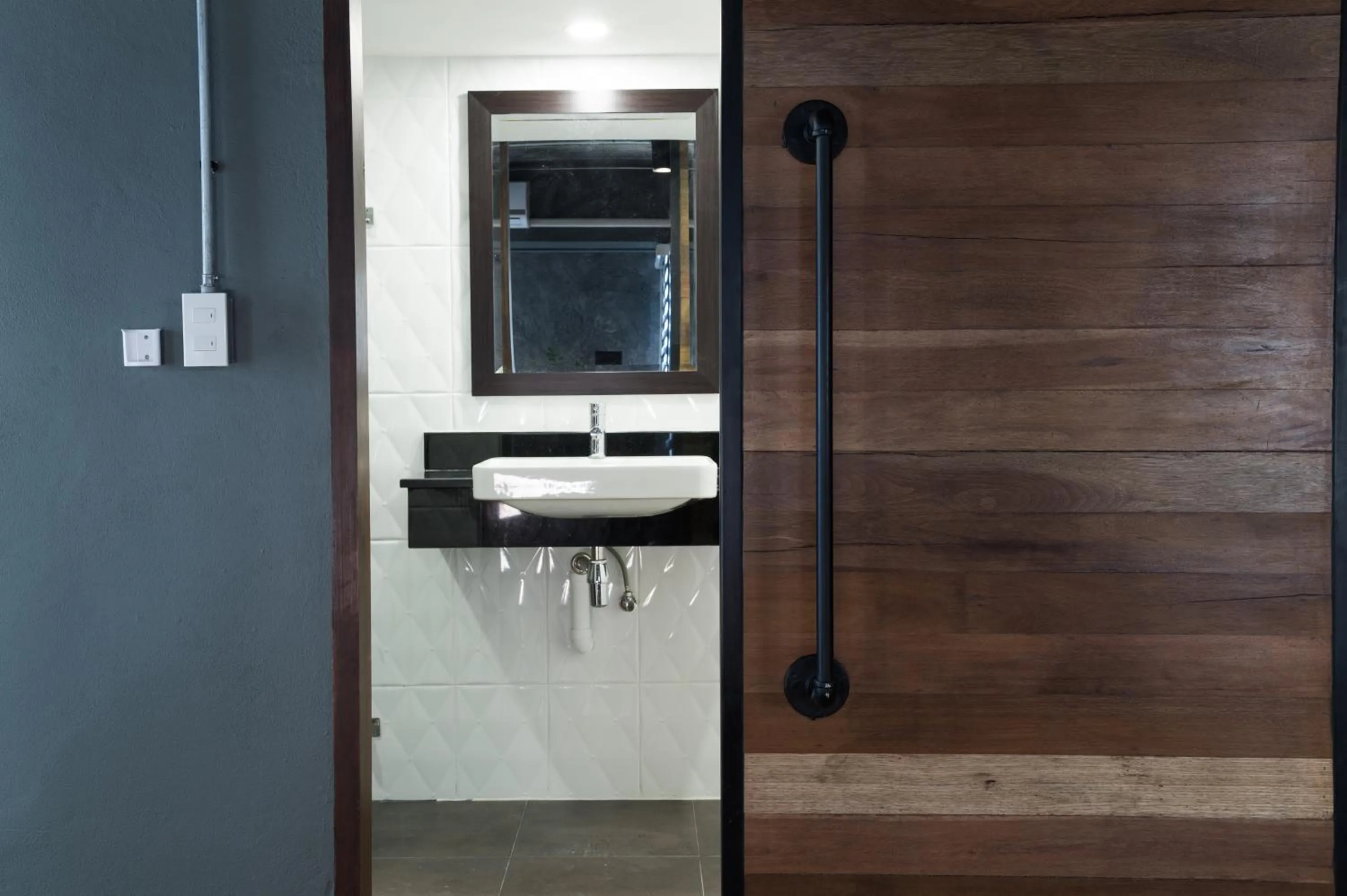 Shower in Nord Studio