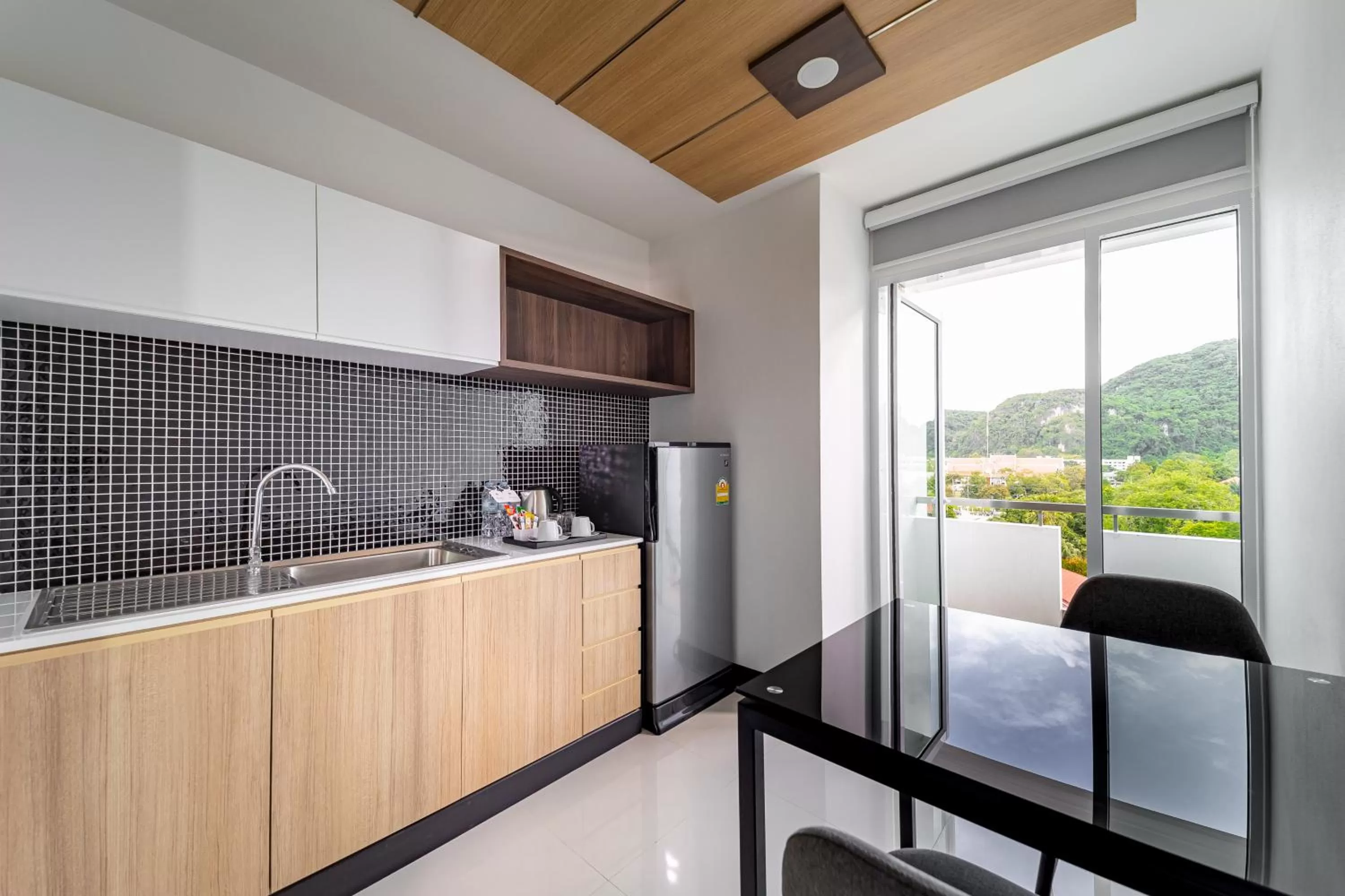 Sitthinard Grandview Hotel