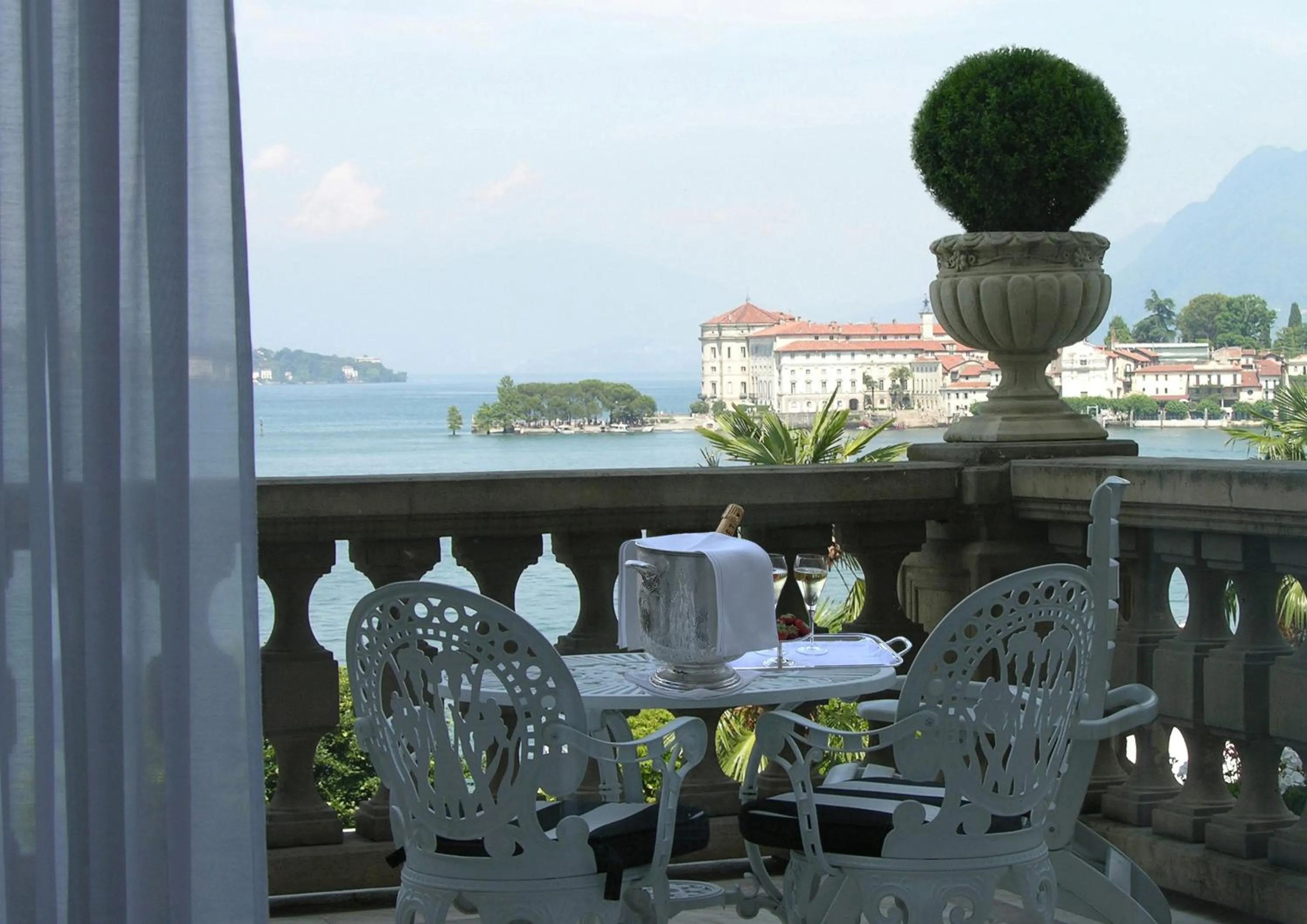 View (from property/room) in Villa e Palazzo Aminta - A Leading Hotel of The World