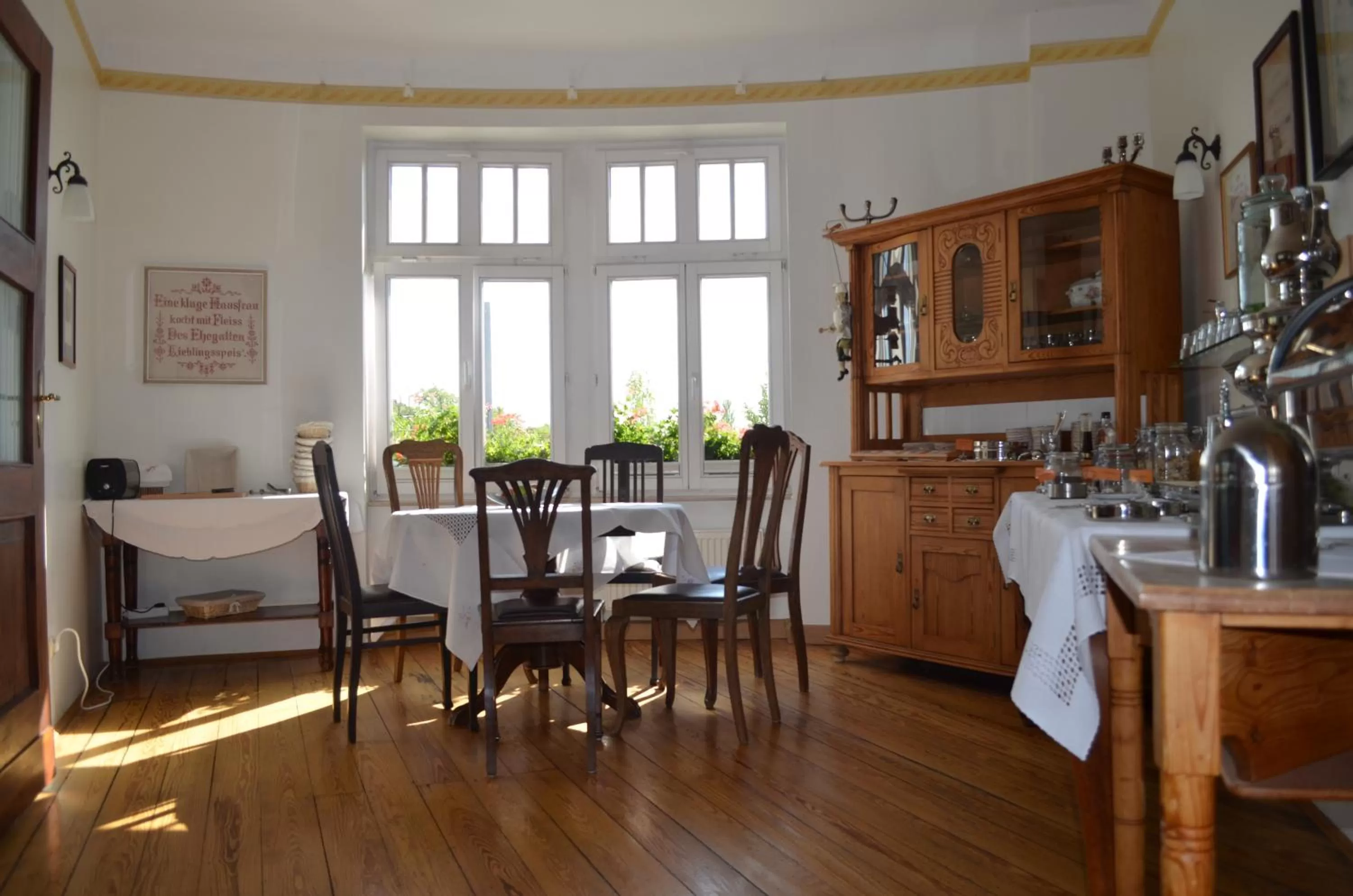 Restaurant/places to eat in Jahrhunderthotel Leipzig