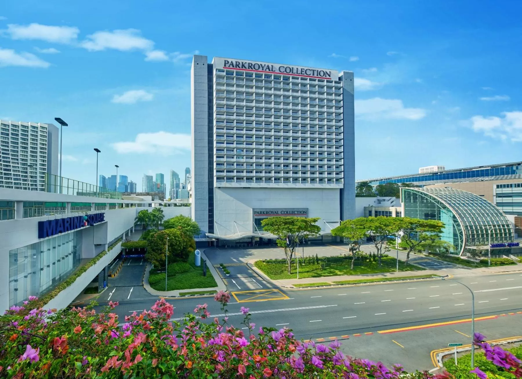 Property building in PARKROYAL COLLECTION Marina Bay, Singapore