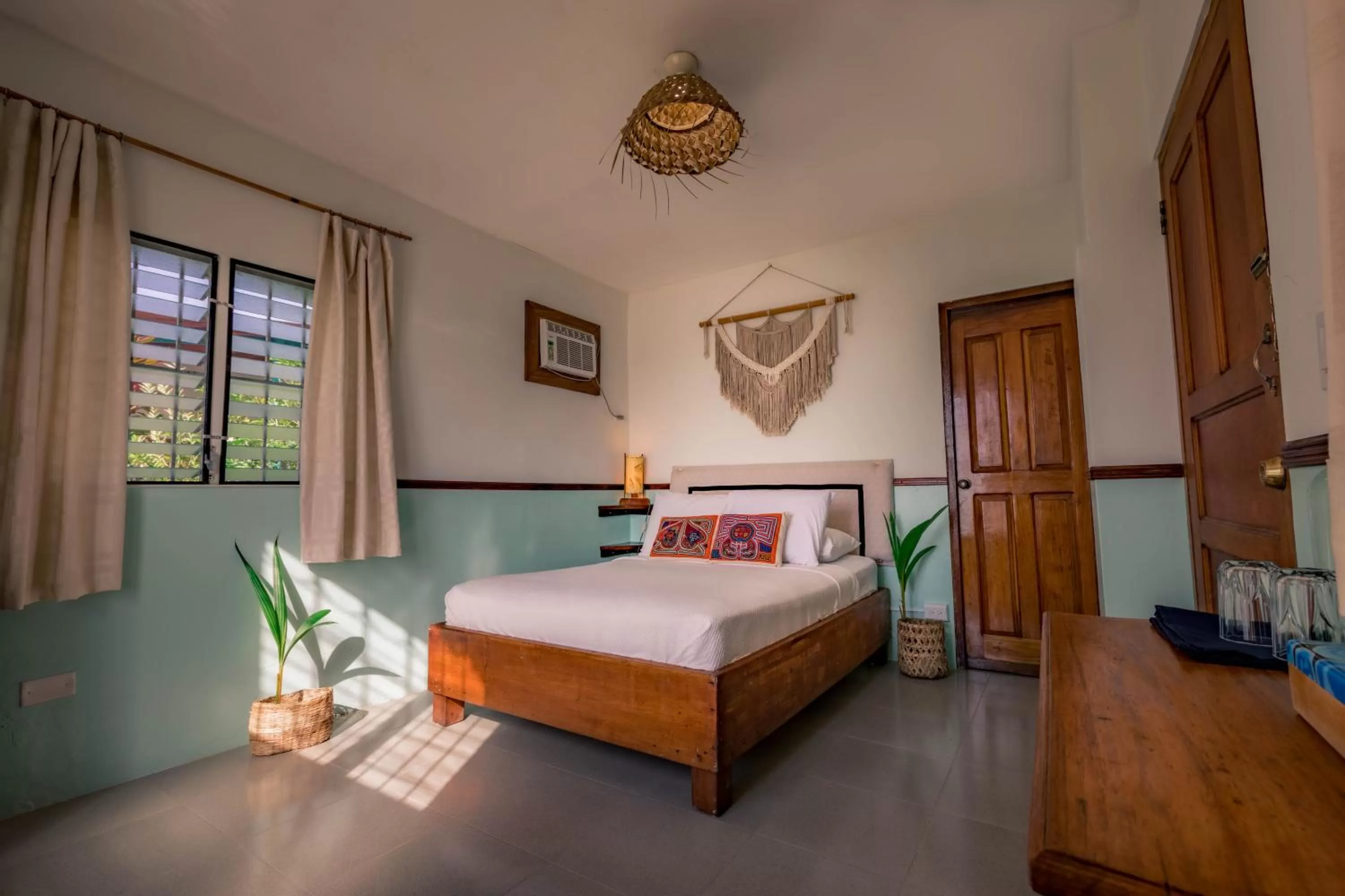 Photo of the whole room, Bed in Doña Mara Gastro Hotel