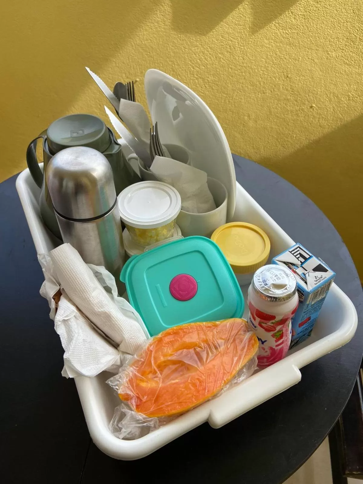 Coffee/tea facilities, Breakfast in Pousada Reino Encantado - São Thomé das Letras - Minas Gerais