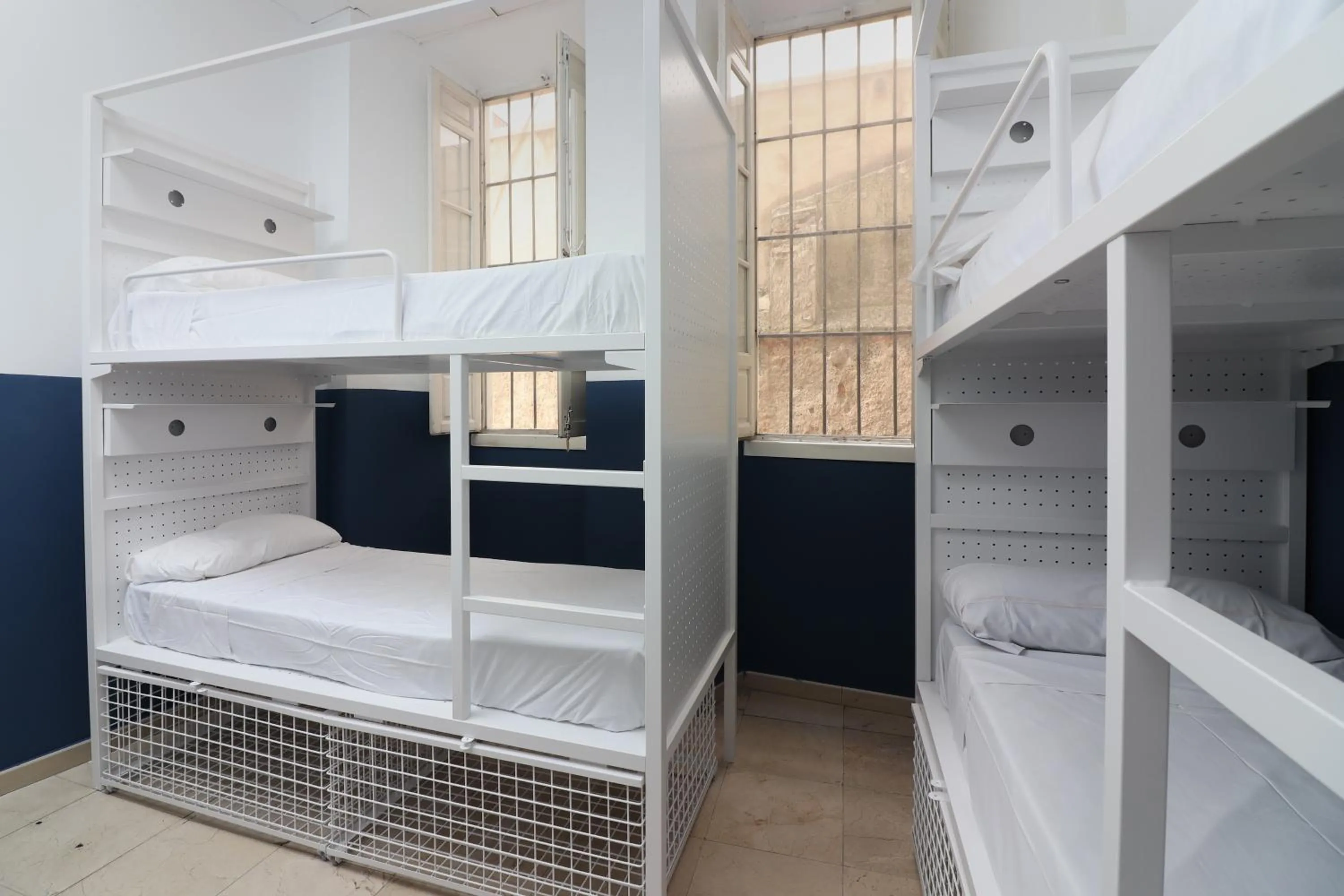 Bed in Feel Hostels City Center