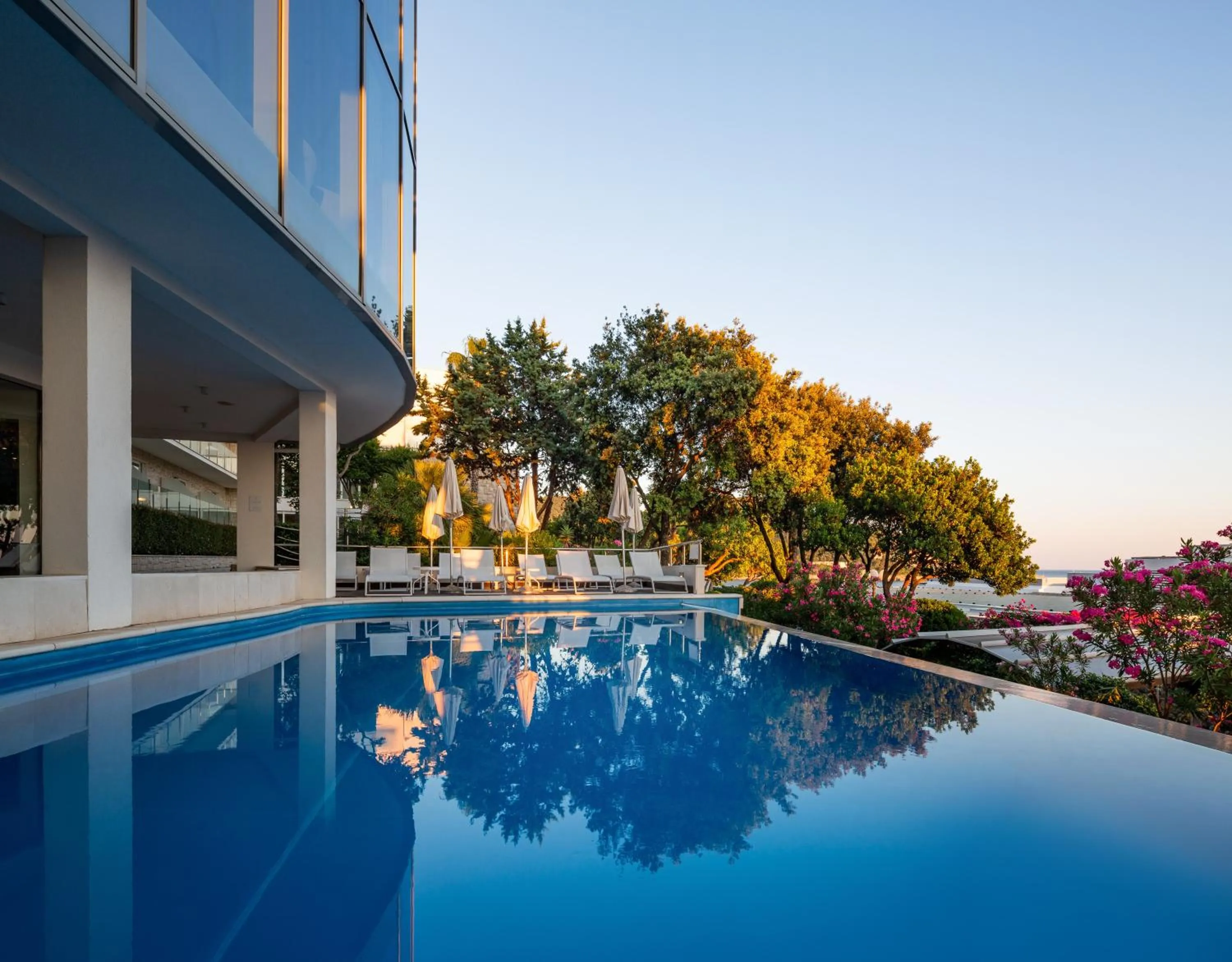 Patio in Royal Neptun Hotel