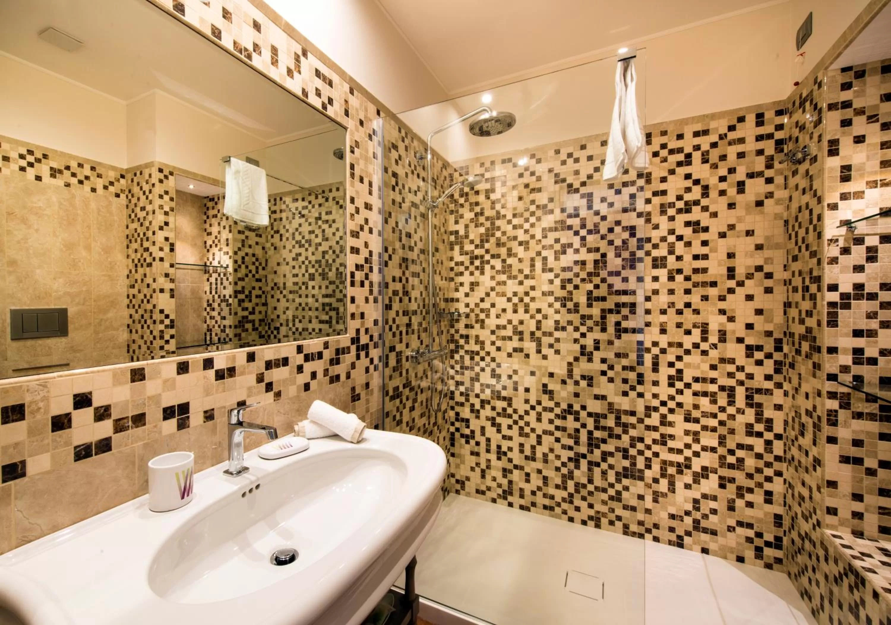 Shower in Altarocca Wine Resort Adults Only