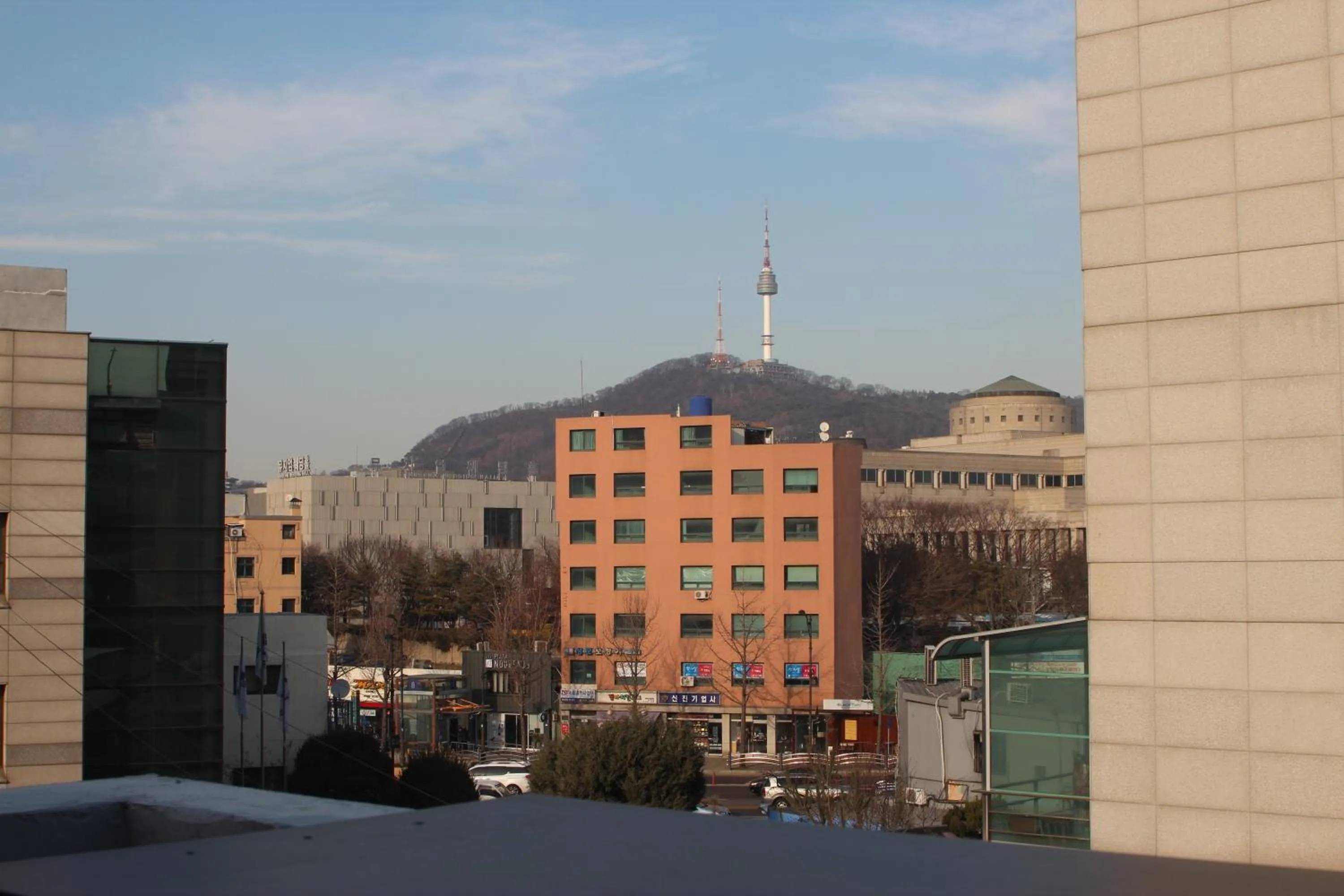 Landmark view in Hause Itaewon