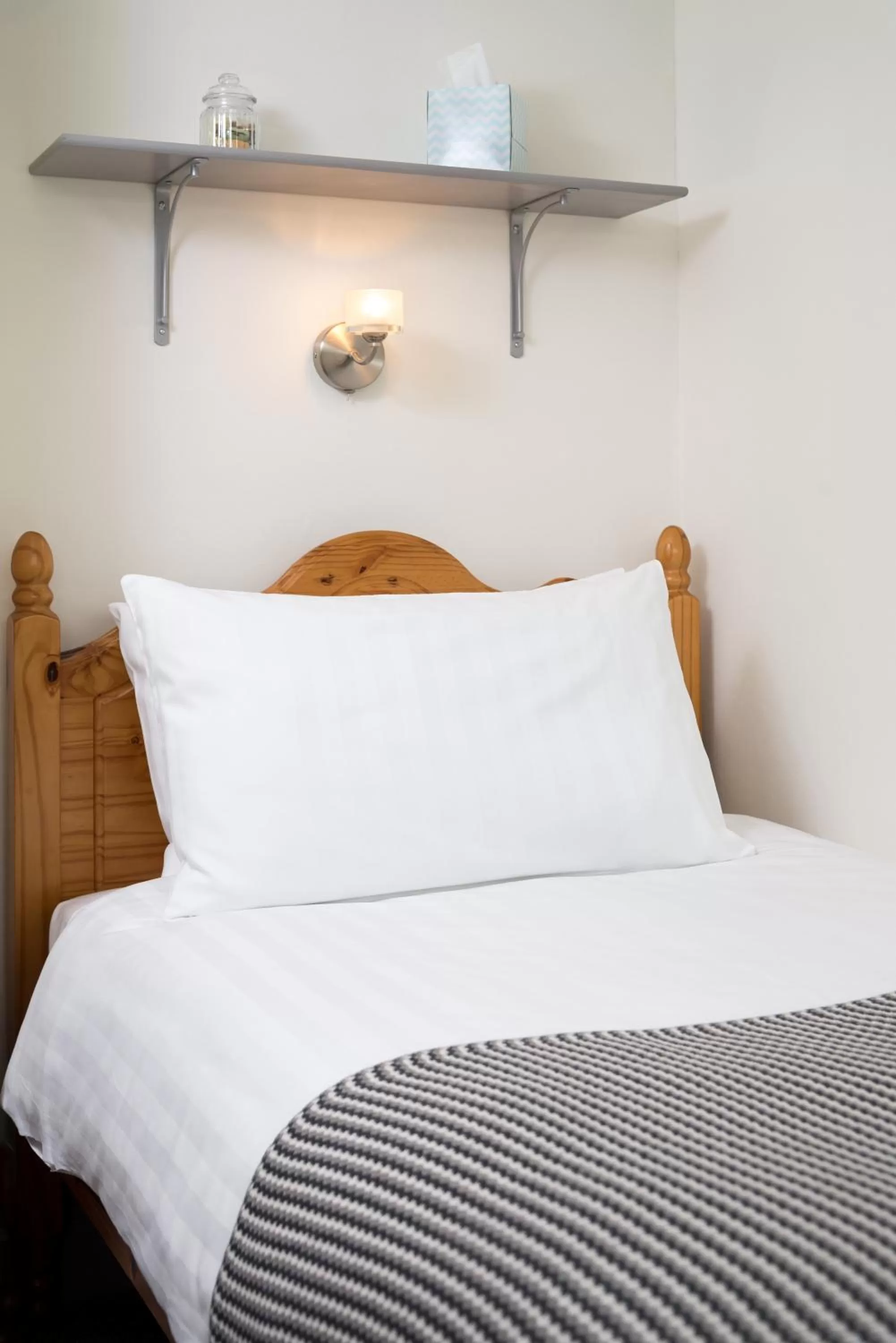 Single Room with Lake and Fell Views in Skiddaw Croft Bed & Breakfast