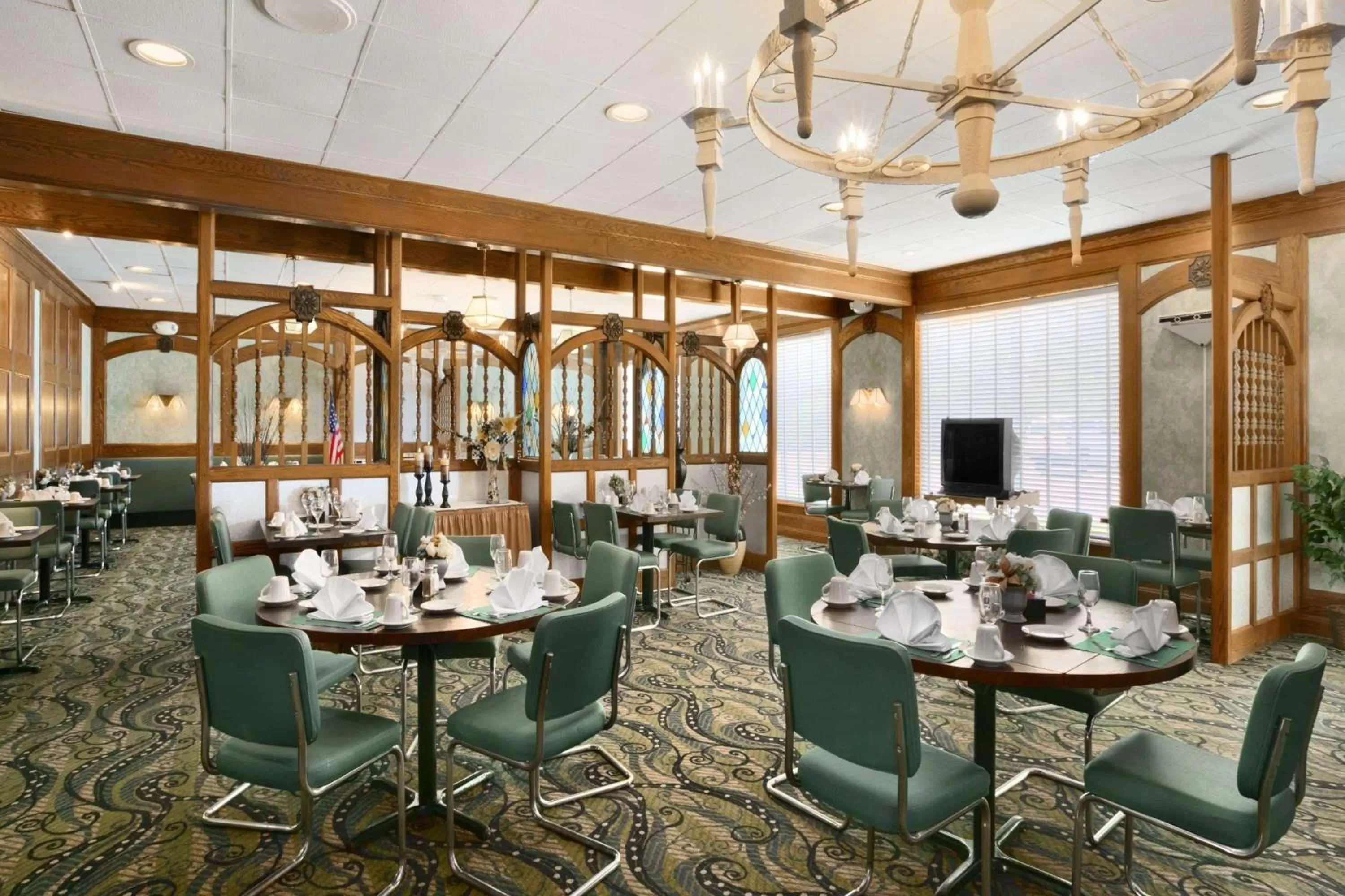 Restaurant/Places to Eat in Ramada by Wyndham Washington