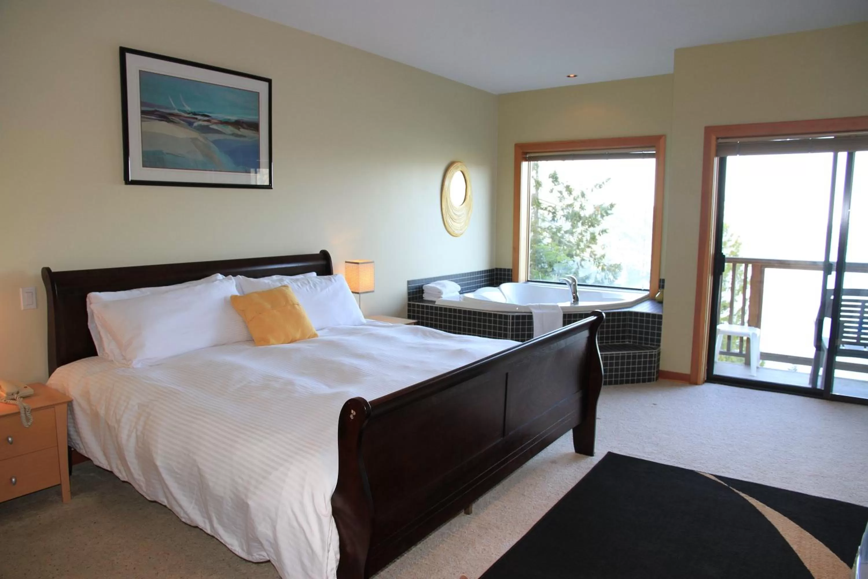 Bed in Moon Water Lodge