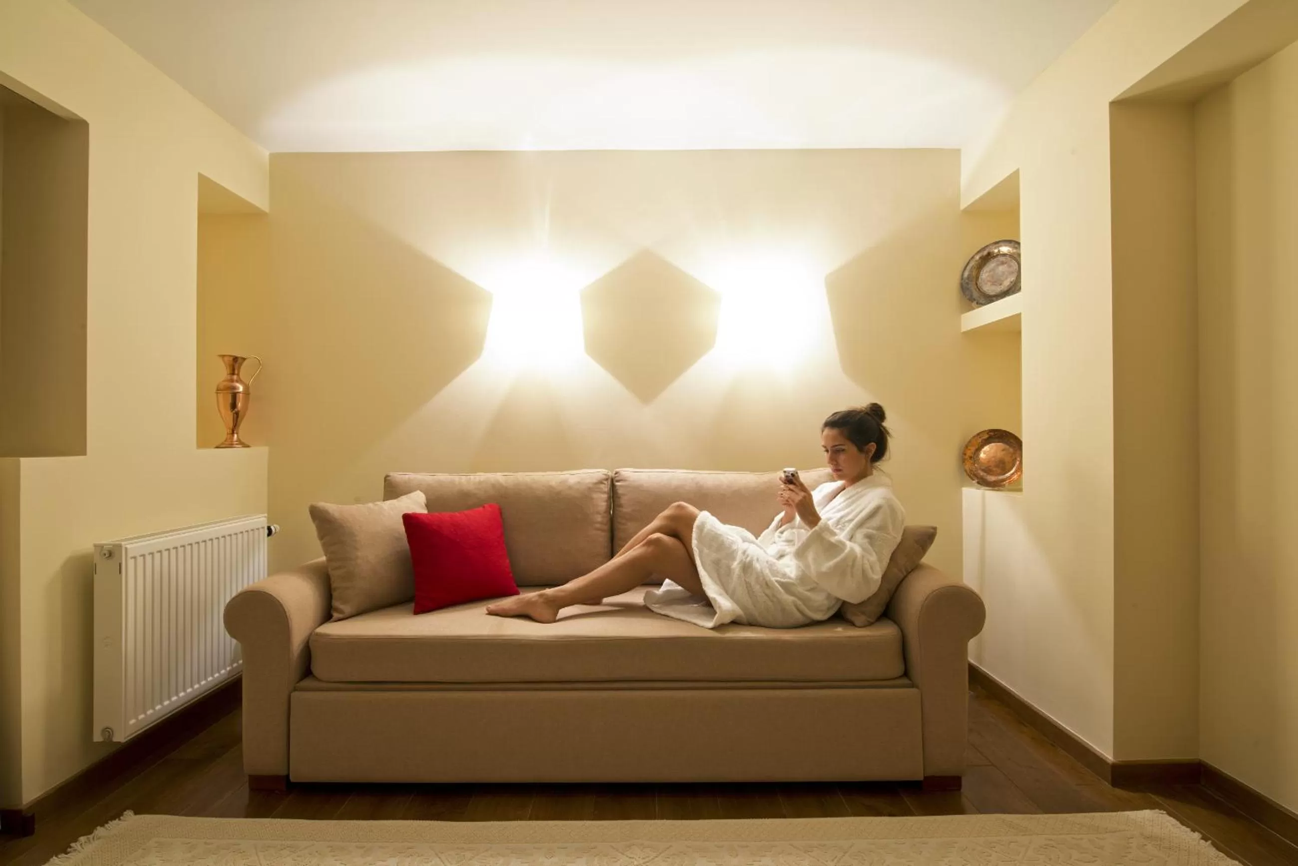 Photo of the whole room in Ellinon Thea Arachova