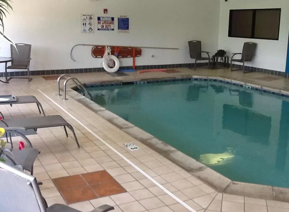 Swimming pool in Ramada by Wyndham Catlettsburg Ashland