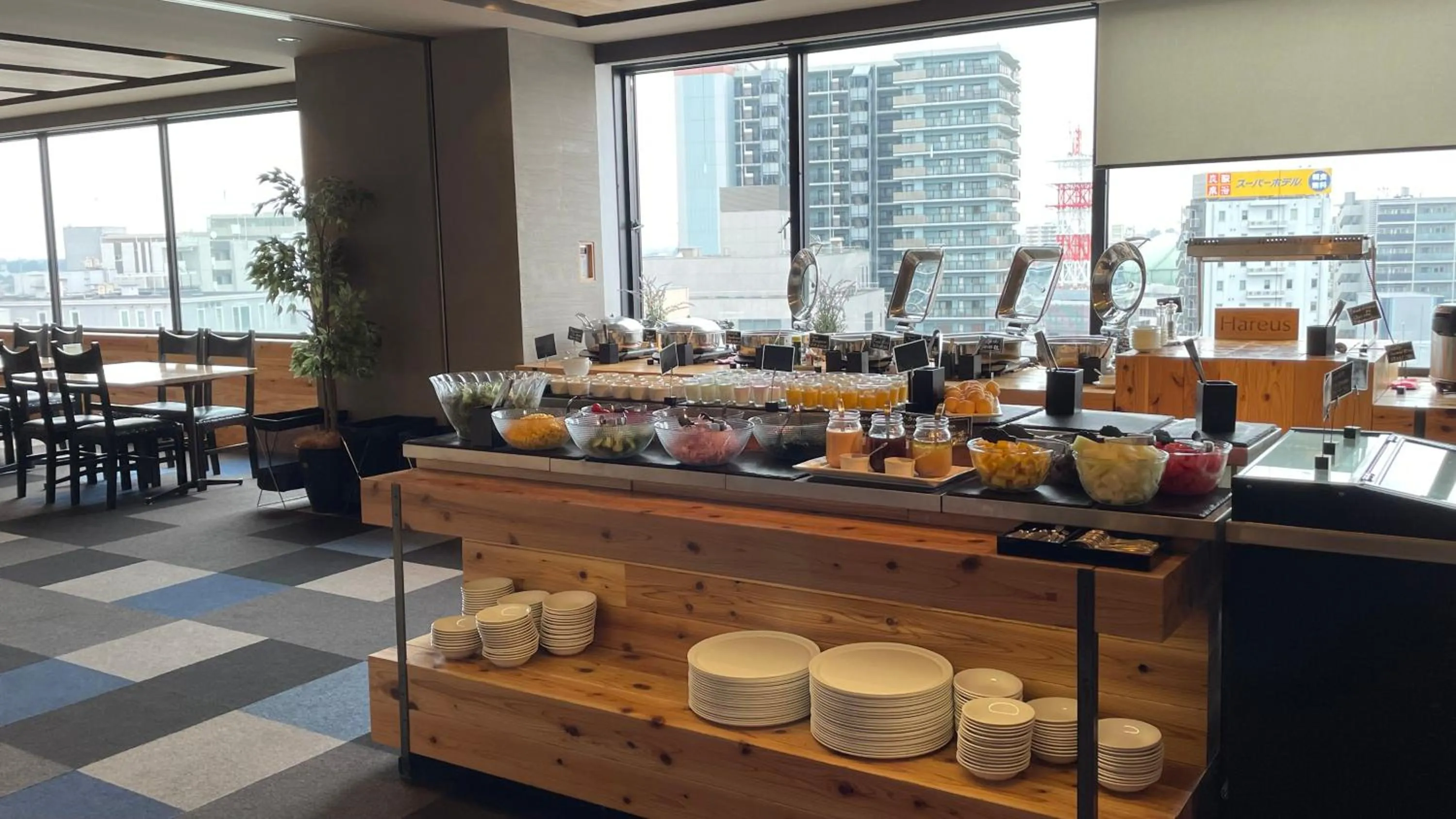 Restaurant/places to eat in Hotel Emisia Tokyo Tachikawa