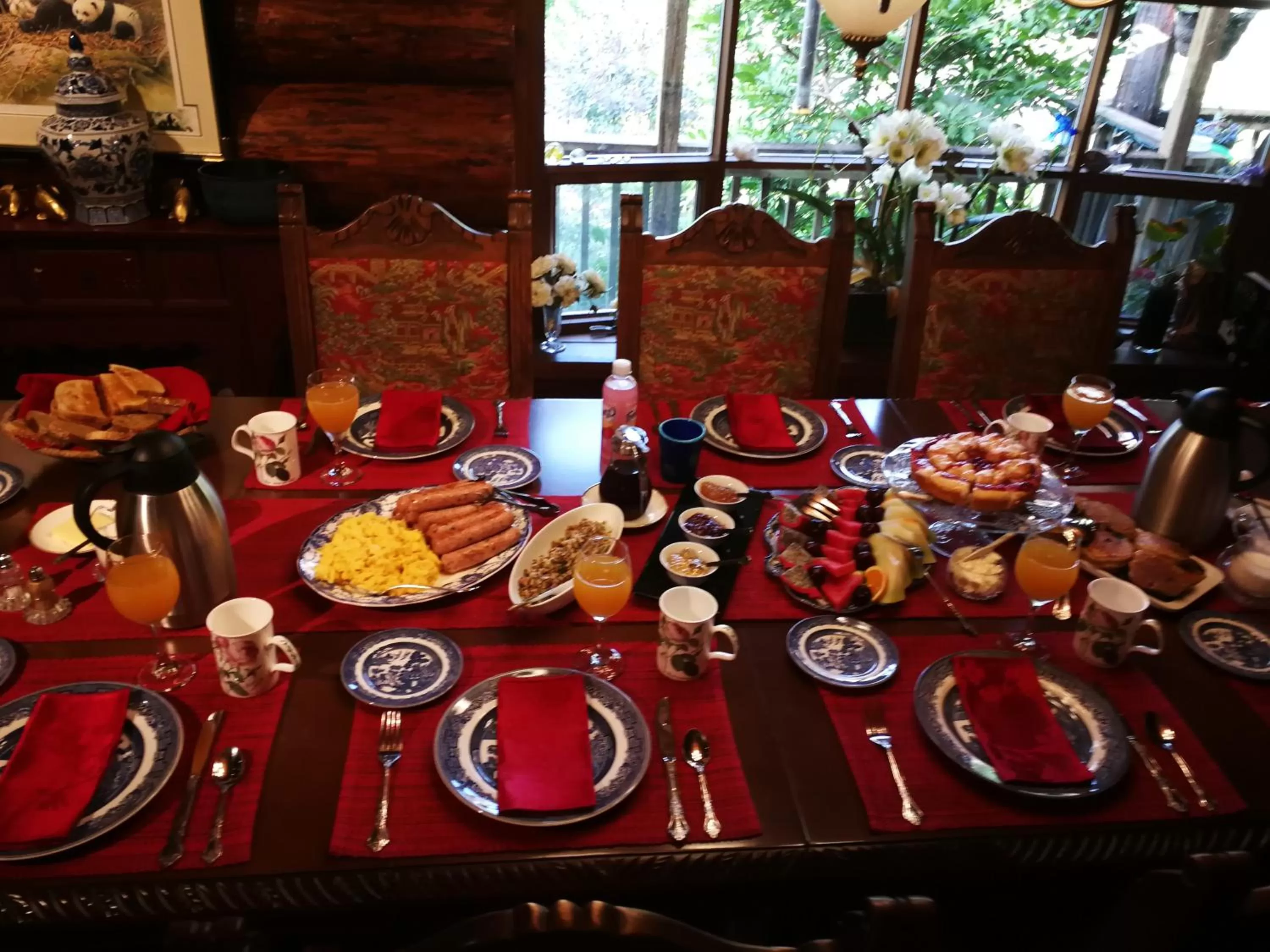 Breakfast, Restaurant/Places to Eat in Shambhala Bed and Breakfast