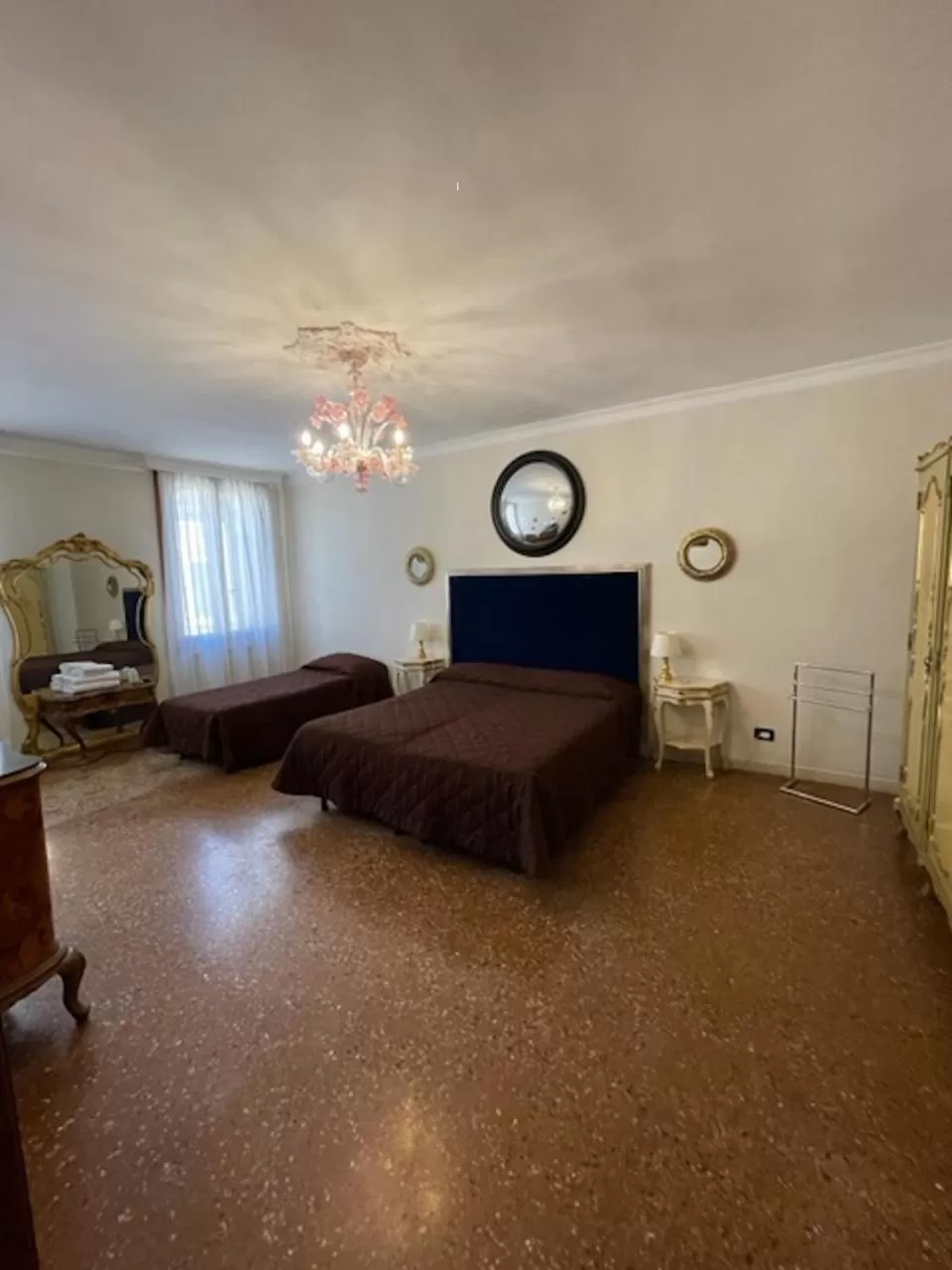 Basic Triple Room with Shared Bathroom in Hotel Guerrato