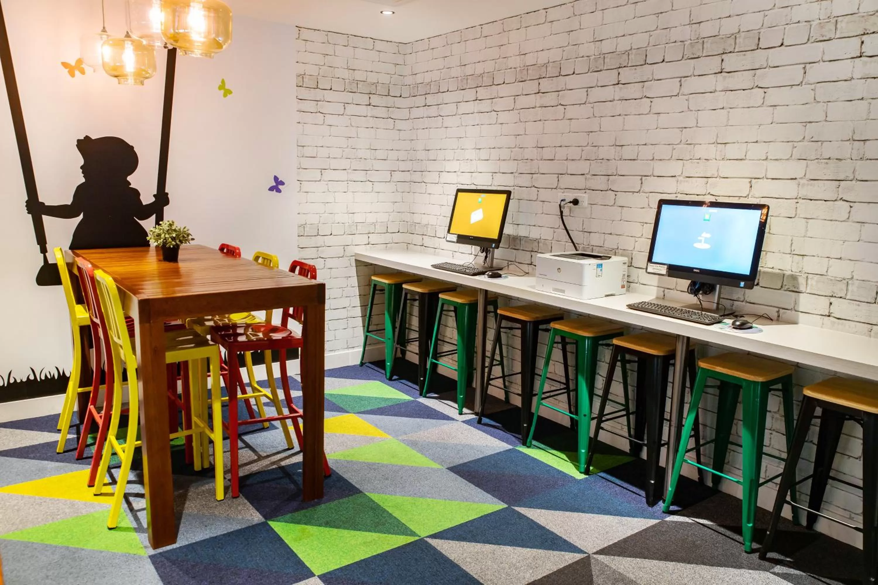 Property building in ibis Styles Brisbane Elizabeth Street