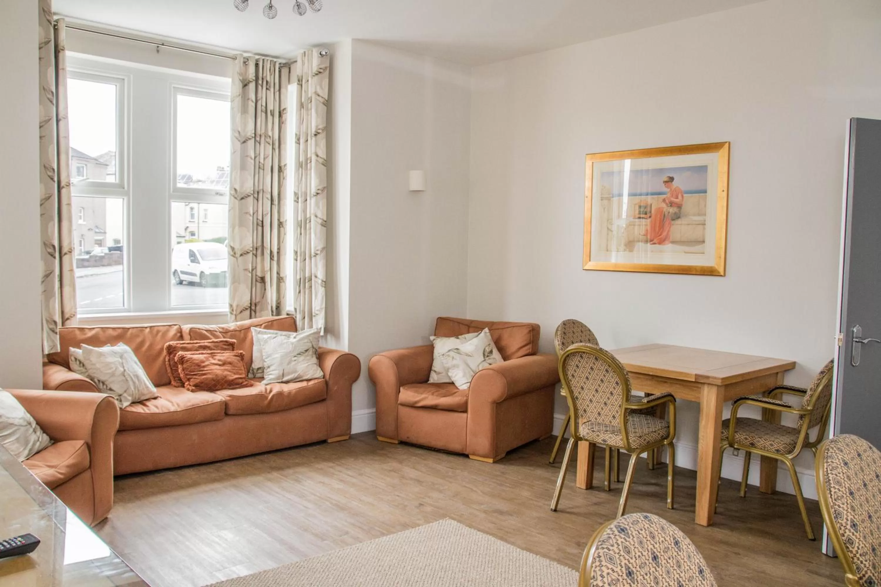 Communal lounge/ TV room in Keld Green House