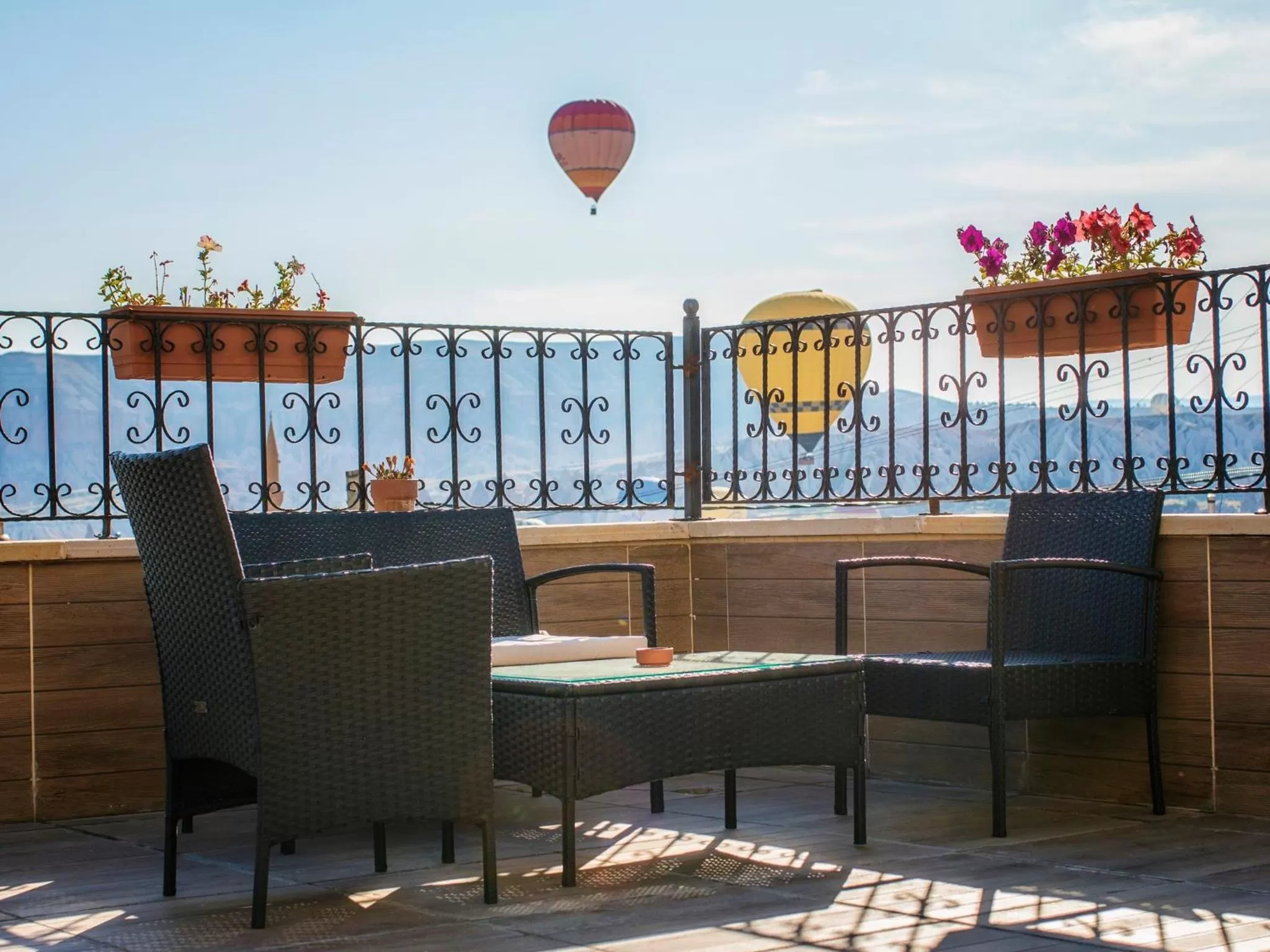 Balcony/Terrace in Milat Cave Hotel