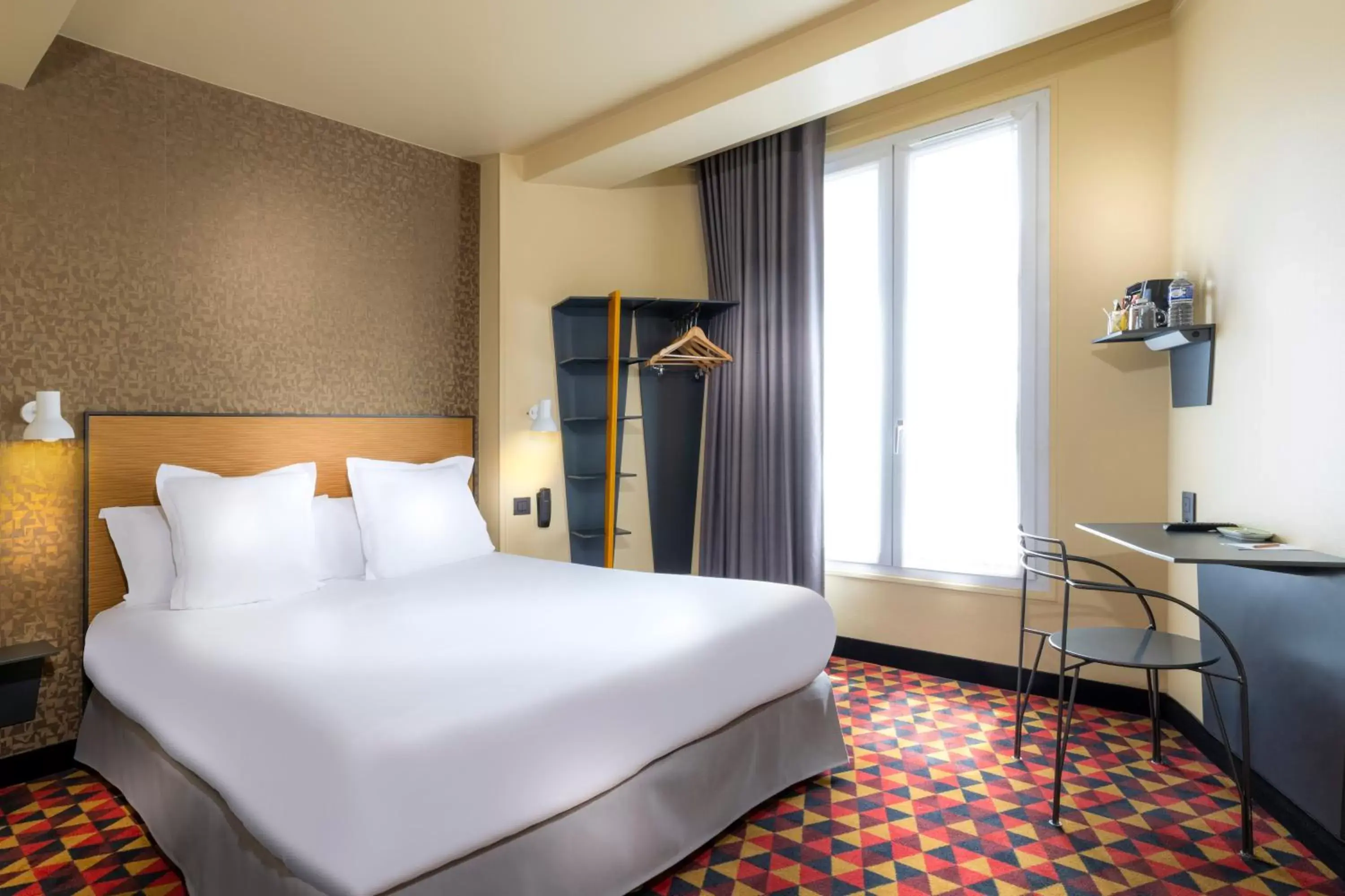 Comfort Room in Libertel Canal Saint Martin Comfort Room in Libertel Canal Saint Martin