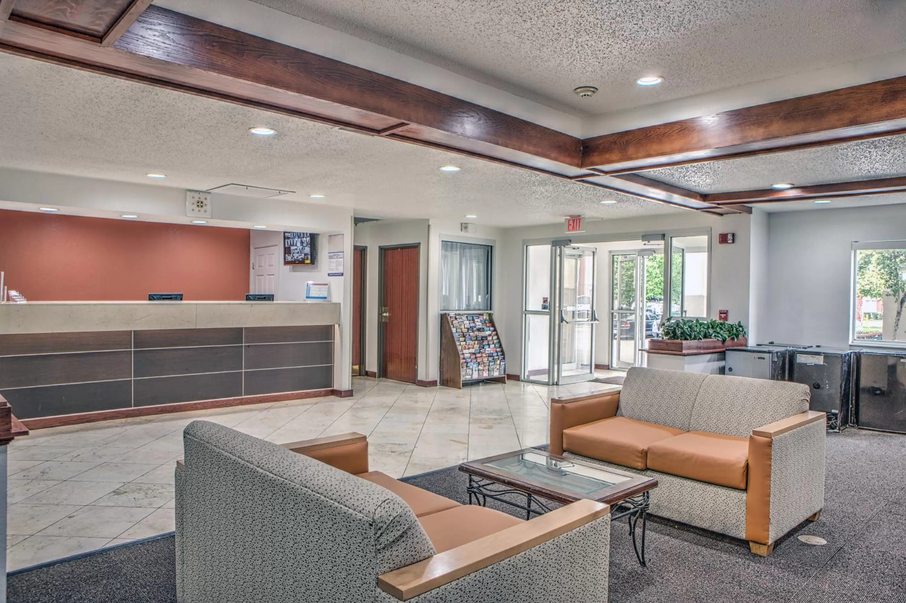 Lobby or reception in Motel 6-Dallas, TX - Northwest