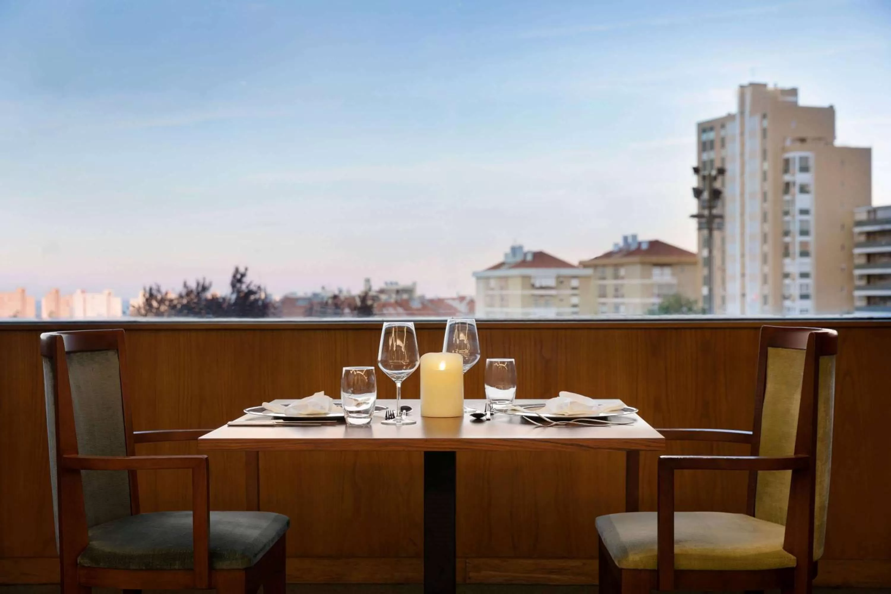 Restaurant/places to eat in Ramada by Wyndham Lisbon
