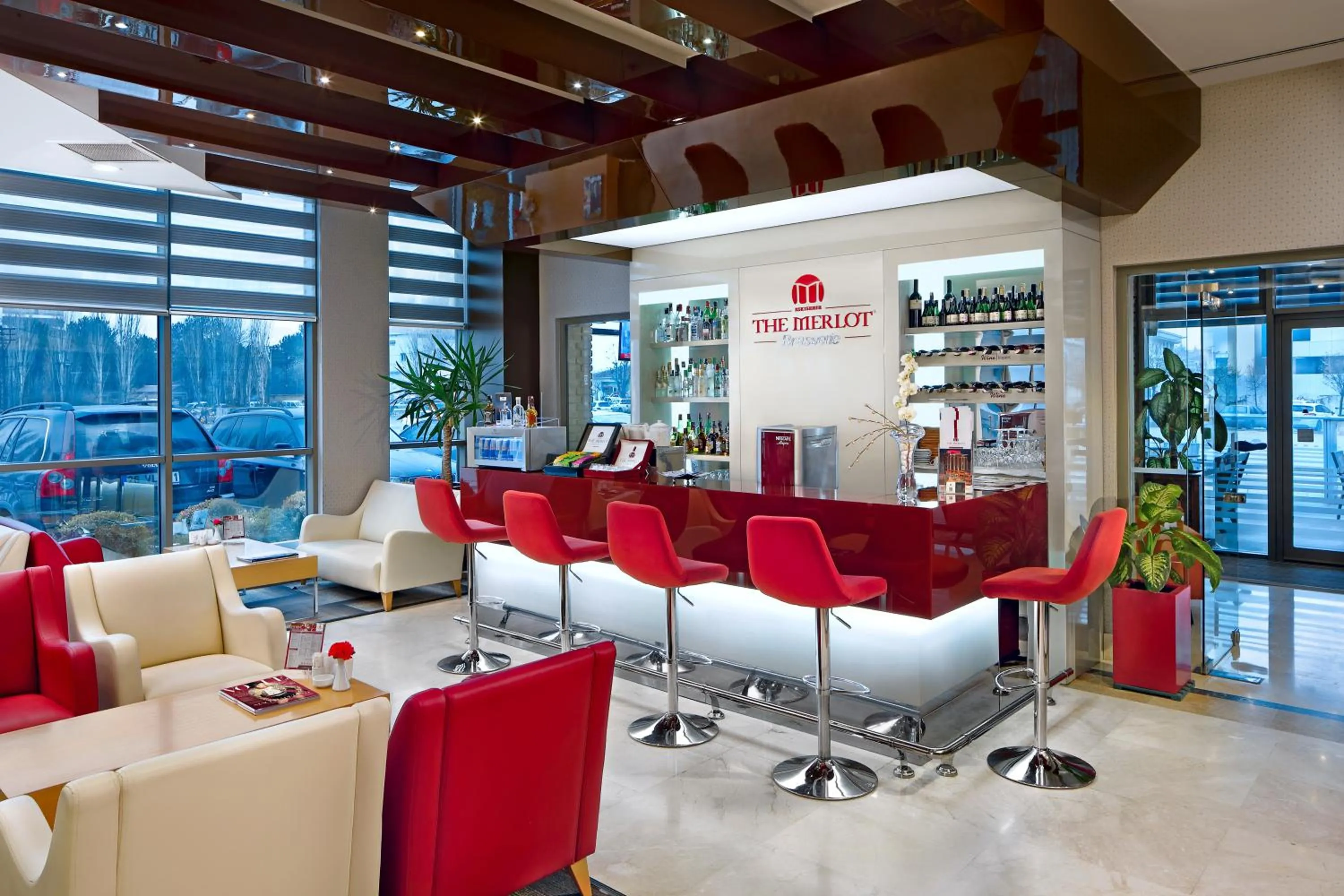Lobby or reception in The Merlot Hotel Eskisehir