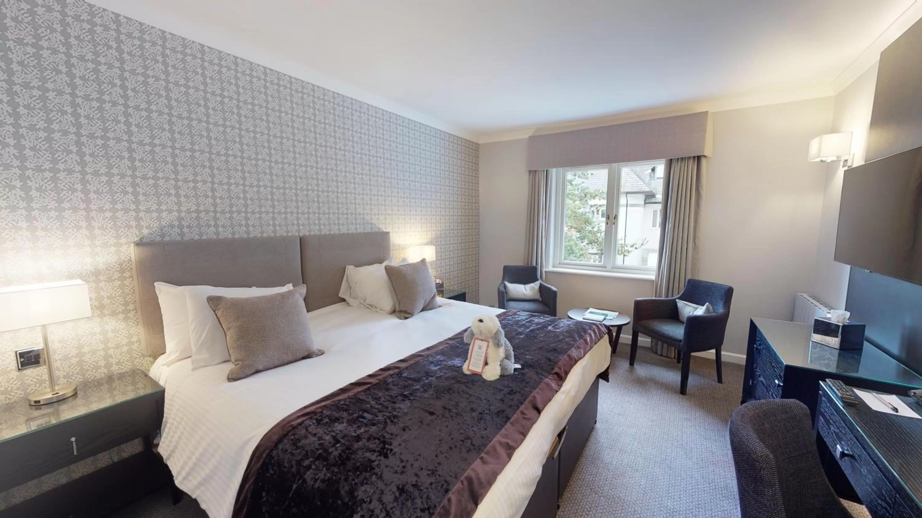 Bedroom, Bed in Low Wood Bay