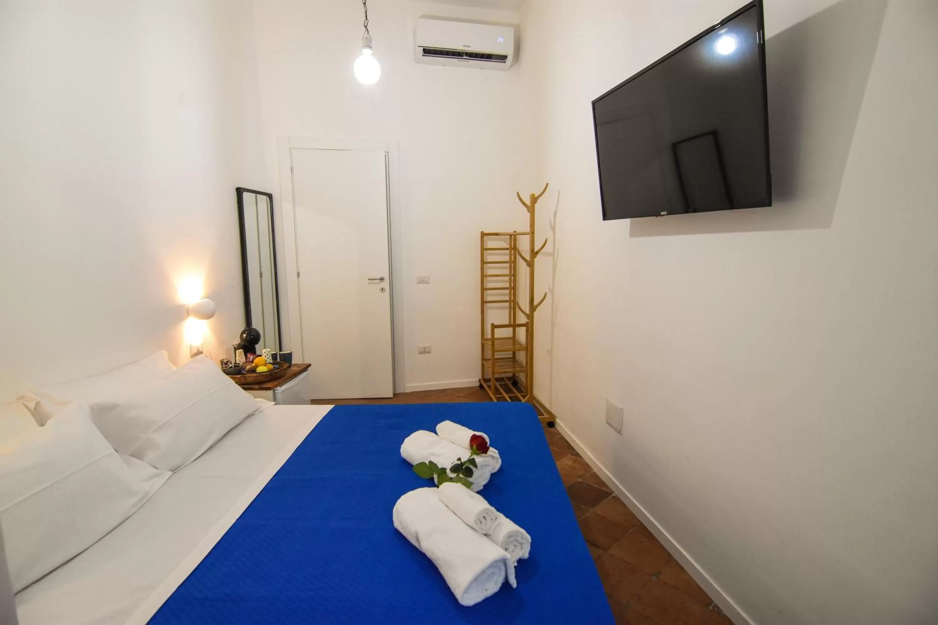 Bed in La Dimora di Artemide B&B