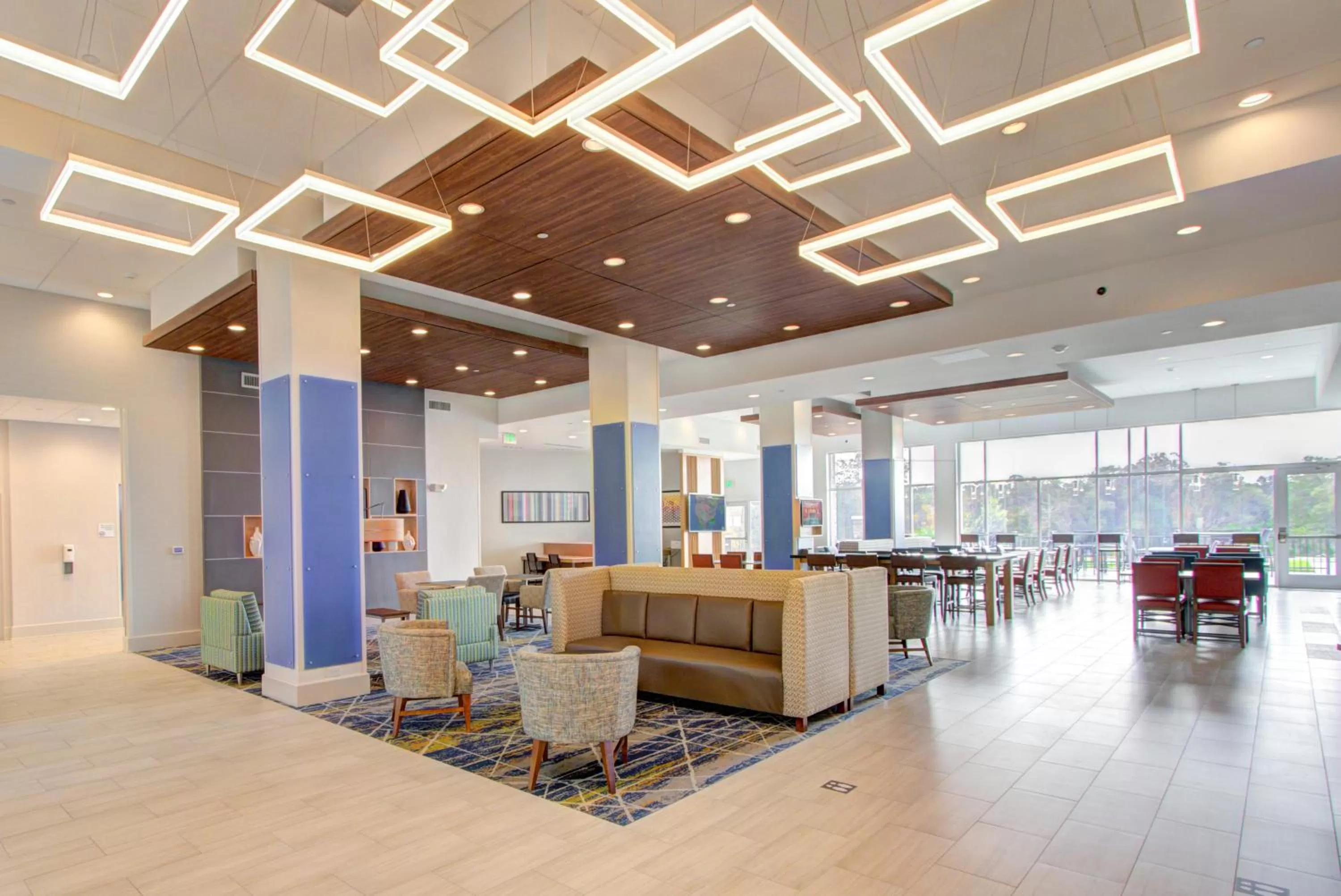 Property building in Holiday Inn Express & Suites Charlotte Southwest by IHG