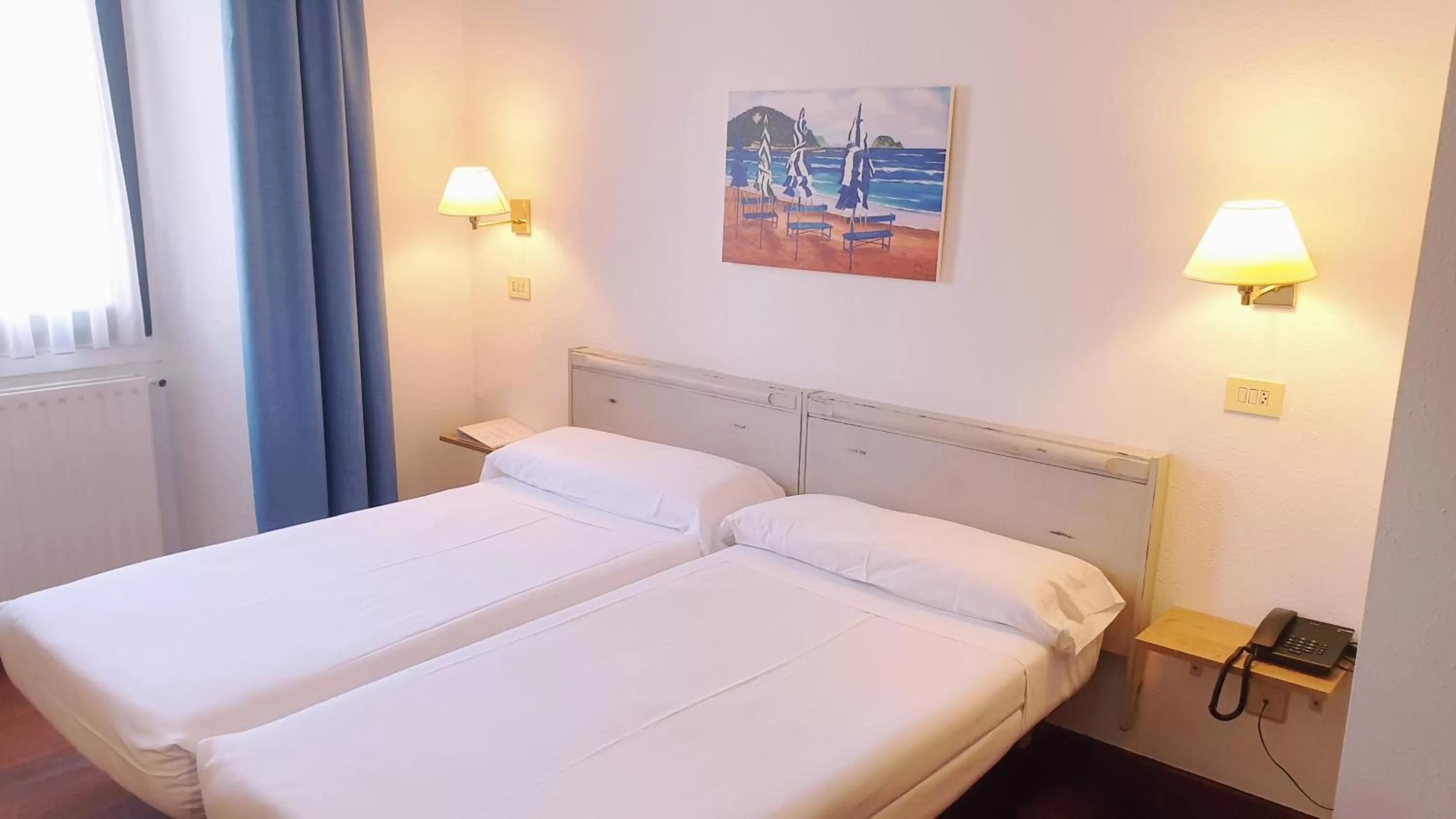 Bedroom, Bed in Hotel Zarauz