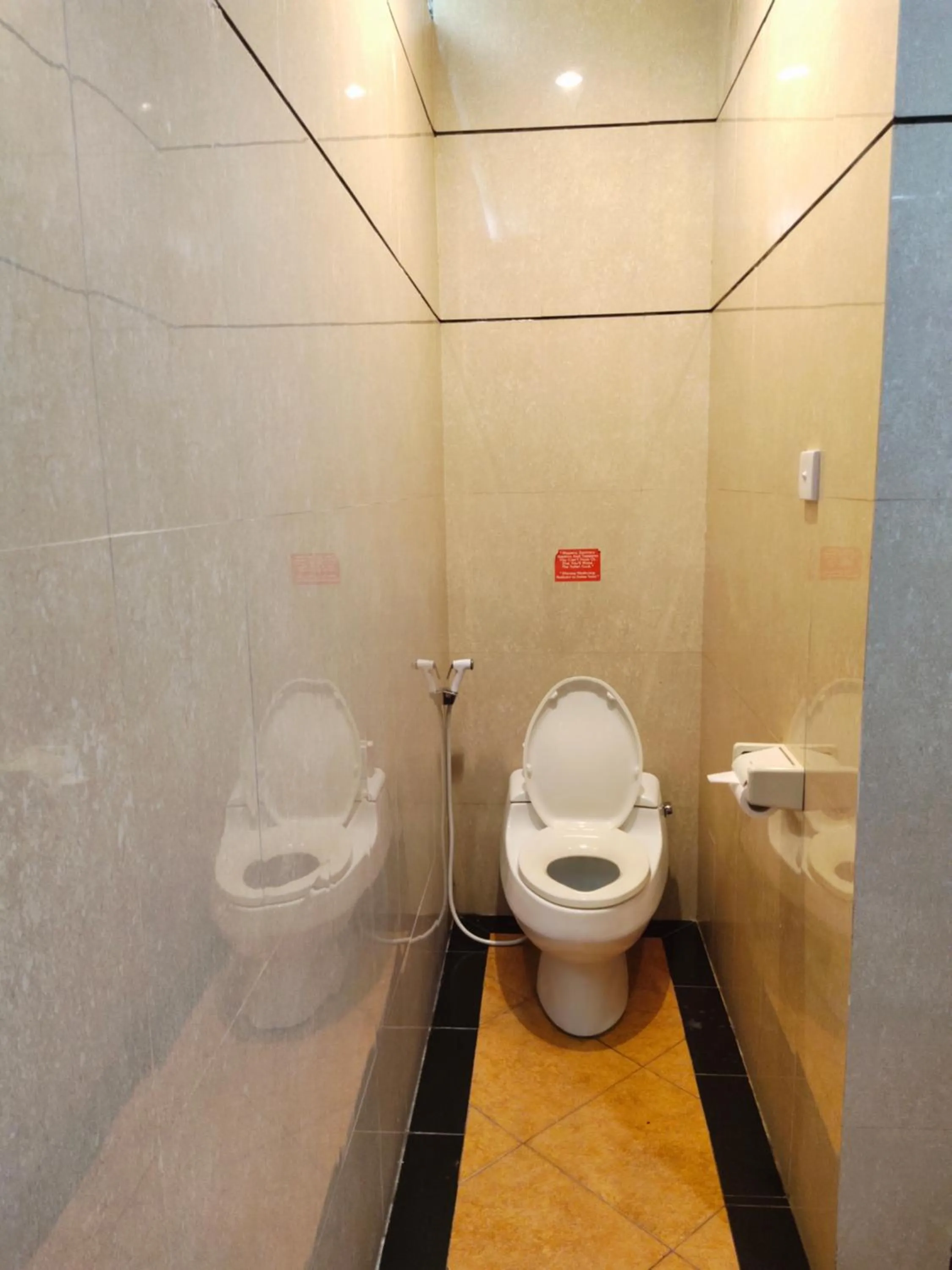 Bathroom in La Walon Hotel