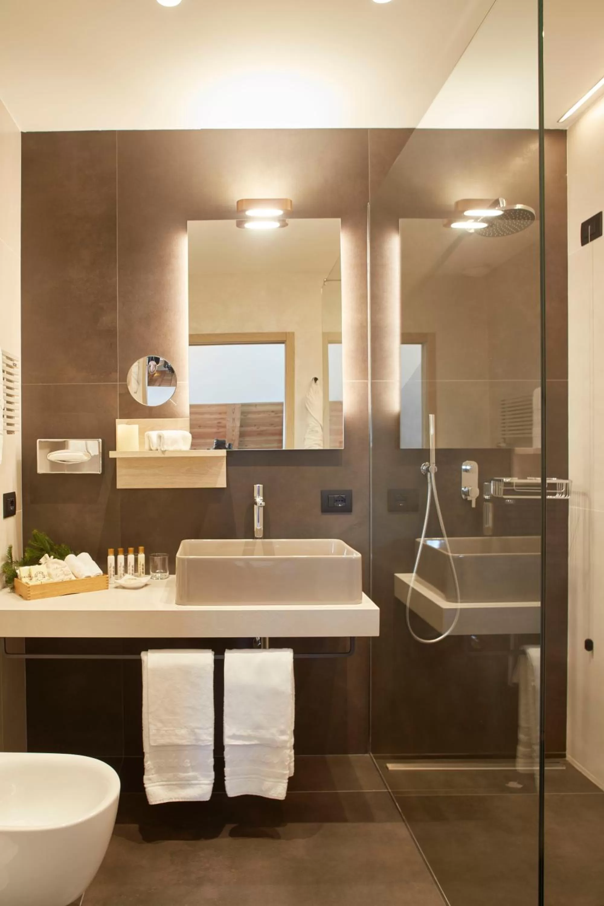 Suite with Hot Tub and Mont Blanc View in Auberge de La Maison