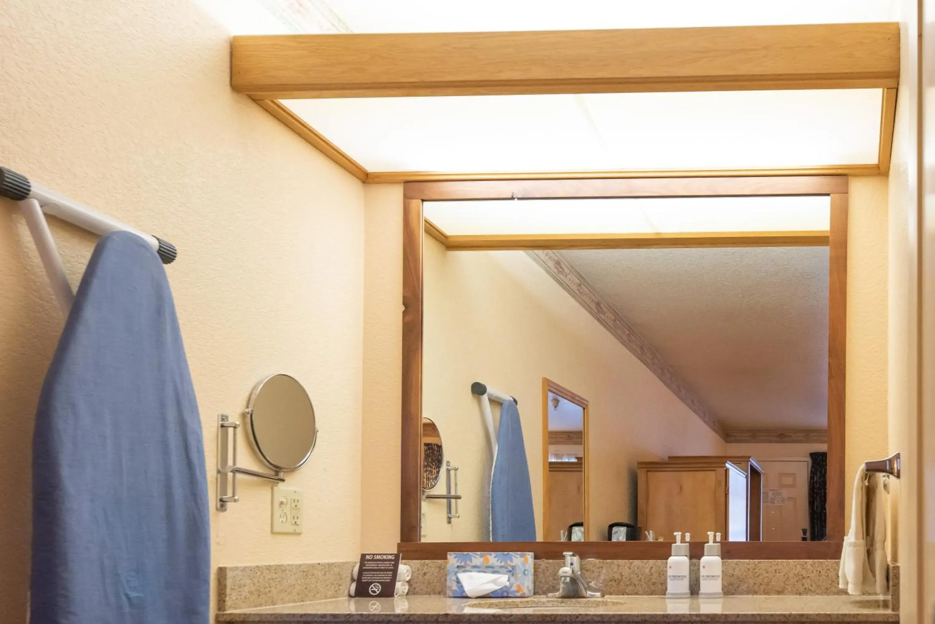 The Redwood Riverwalk, a boutique hotel The Redwood Riverwalk, a boutique hotel