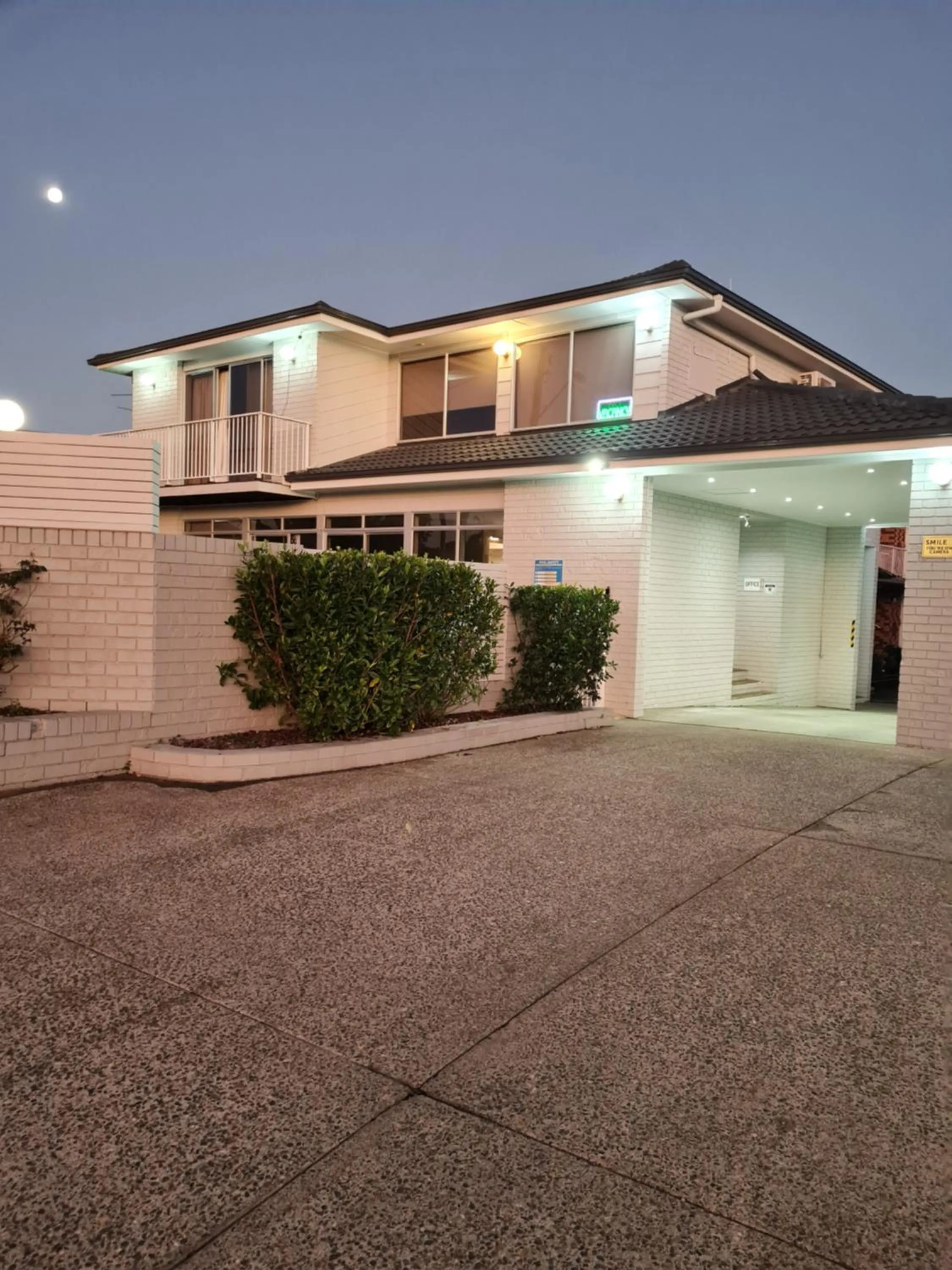 Property building in Marco Polo Motor Inn Taree