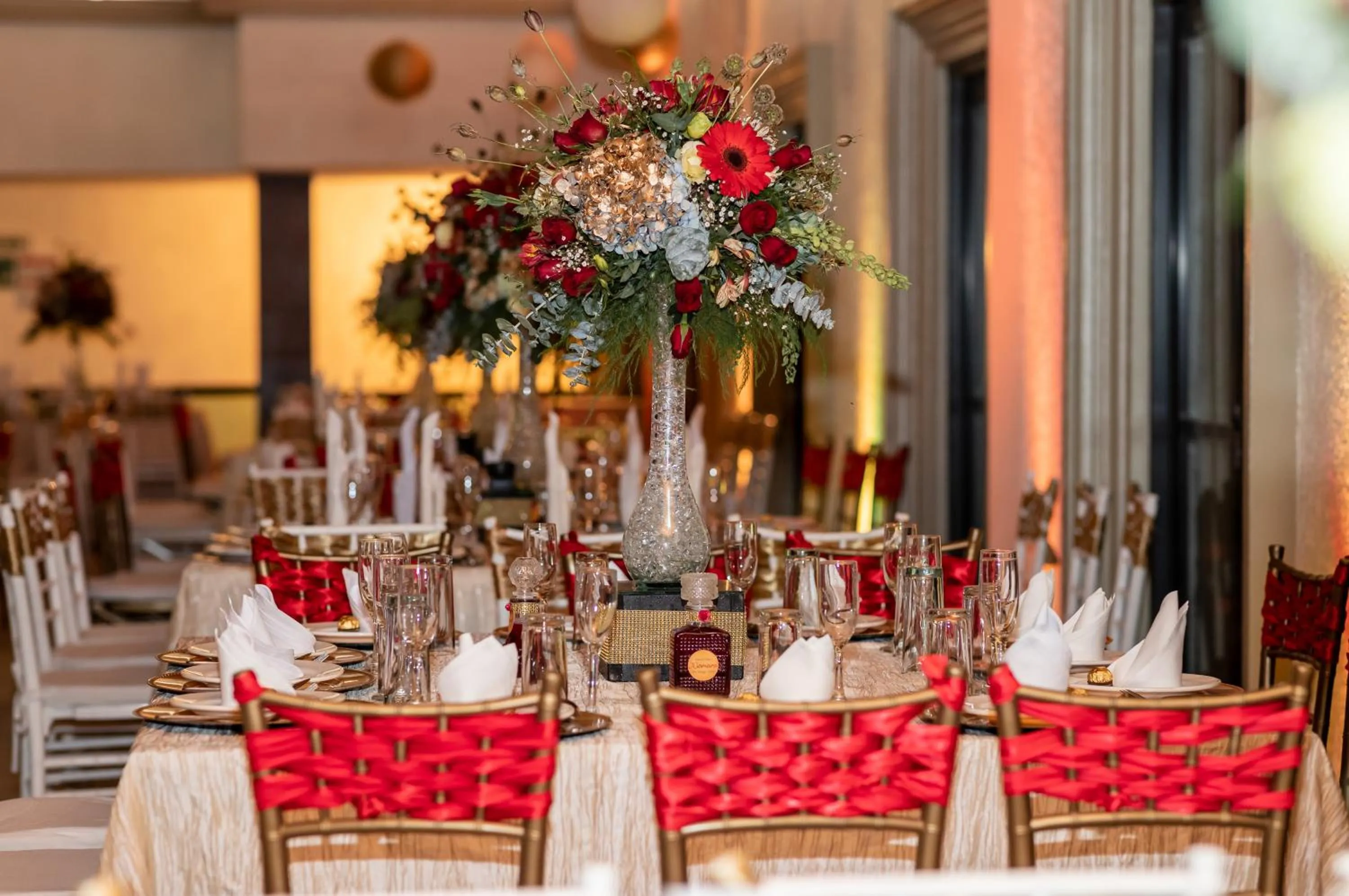 Restaurant/Places to Eat in Villas Vanessa a 15 minutos del centro de la ciudad en vehiculo