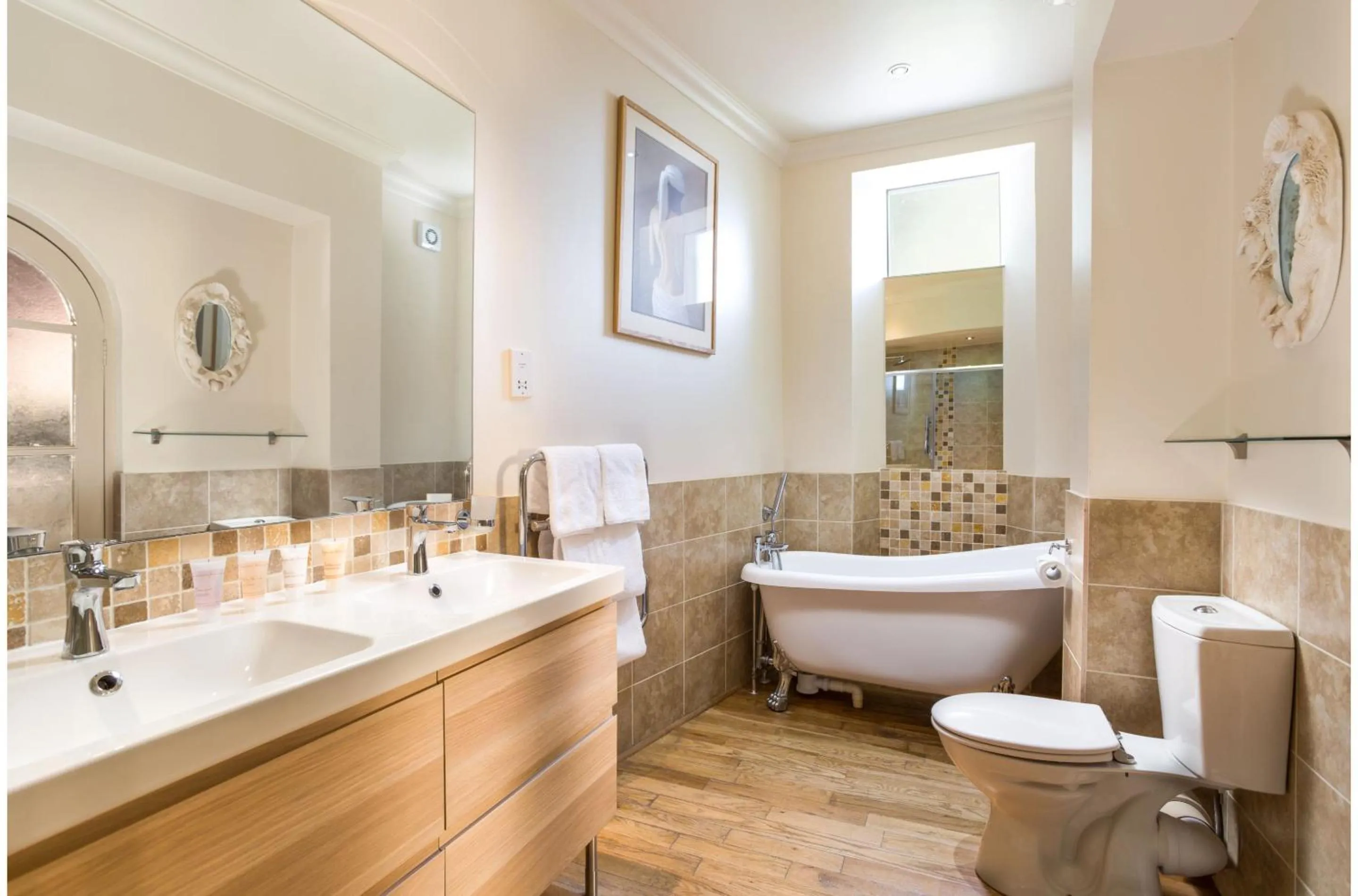 Bath in Orestone Manor