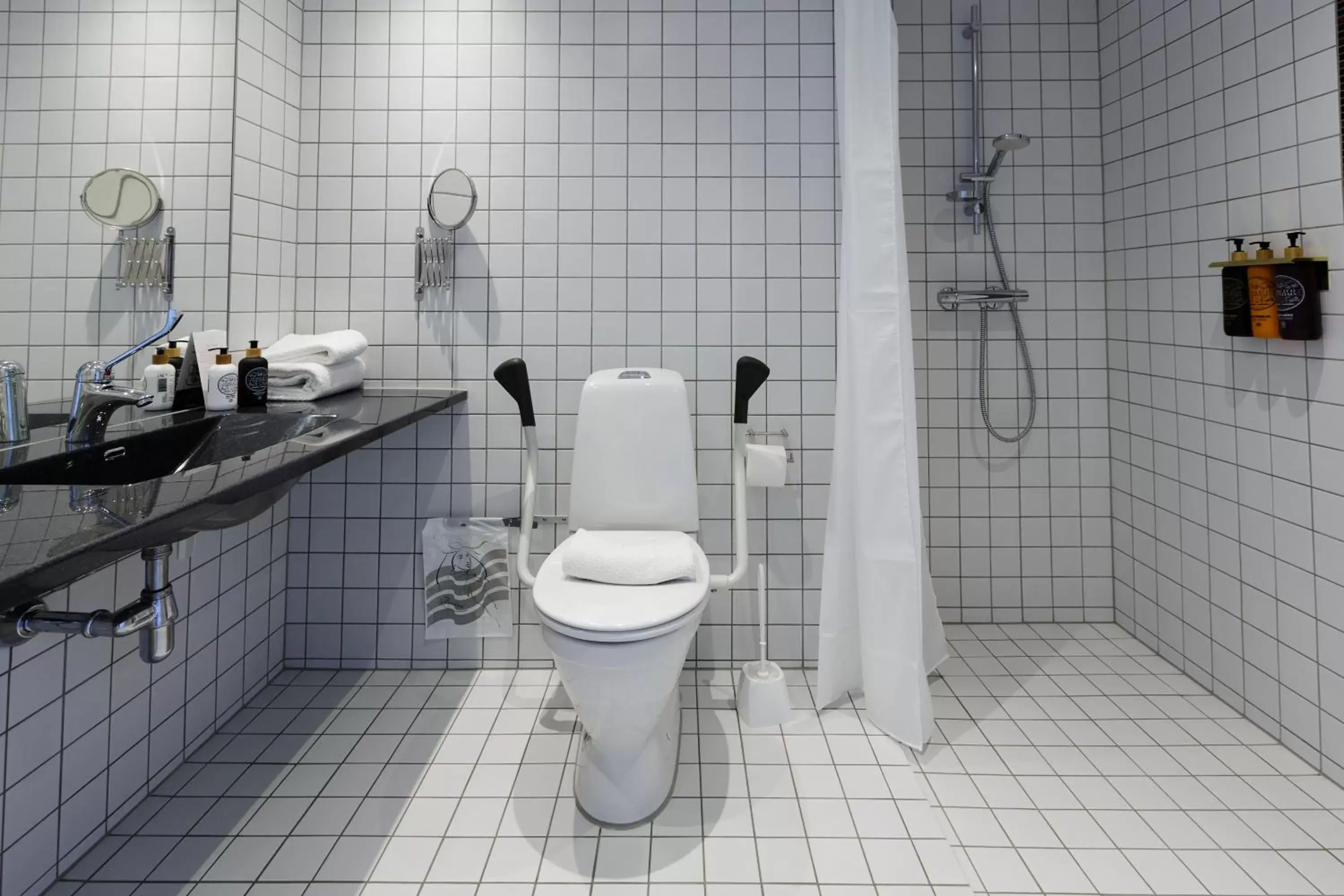 Deluxe Twin Room in Hotel Strandparken Deluxe Twin Room in Hotel Strandparken