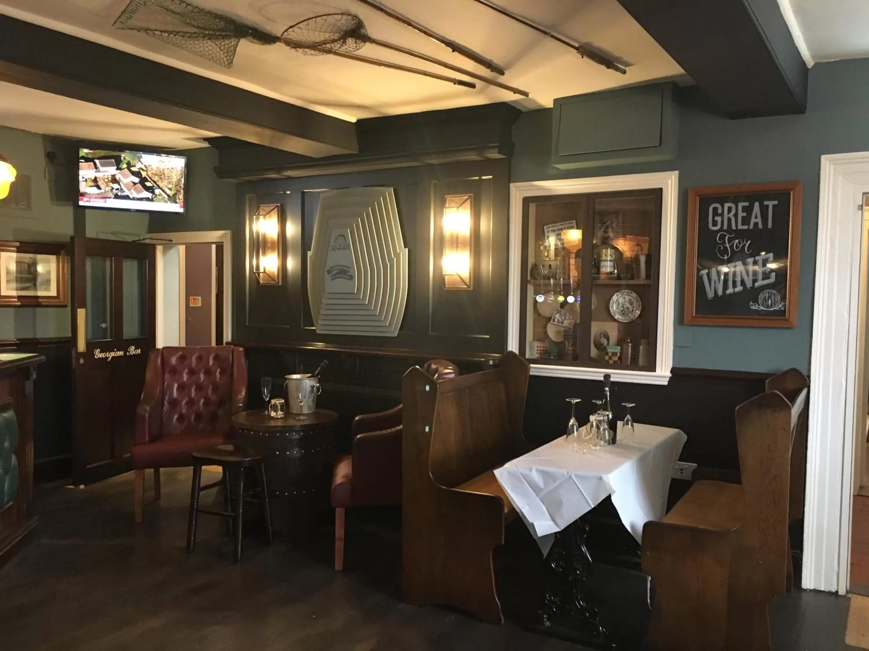 Lounge or bar in The Angel Inn Stourport