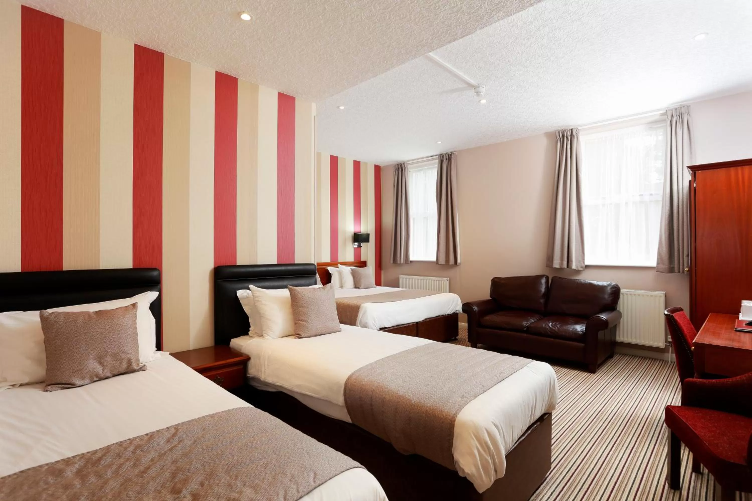 Bed in The Victoria Hotel