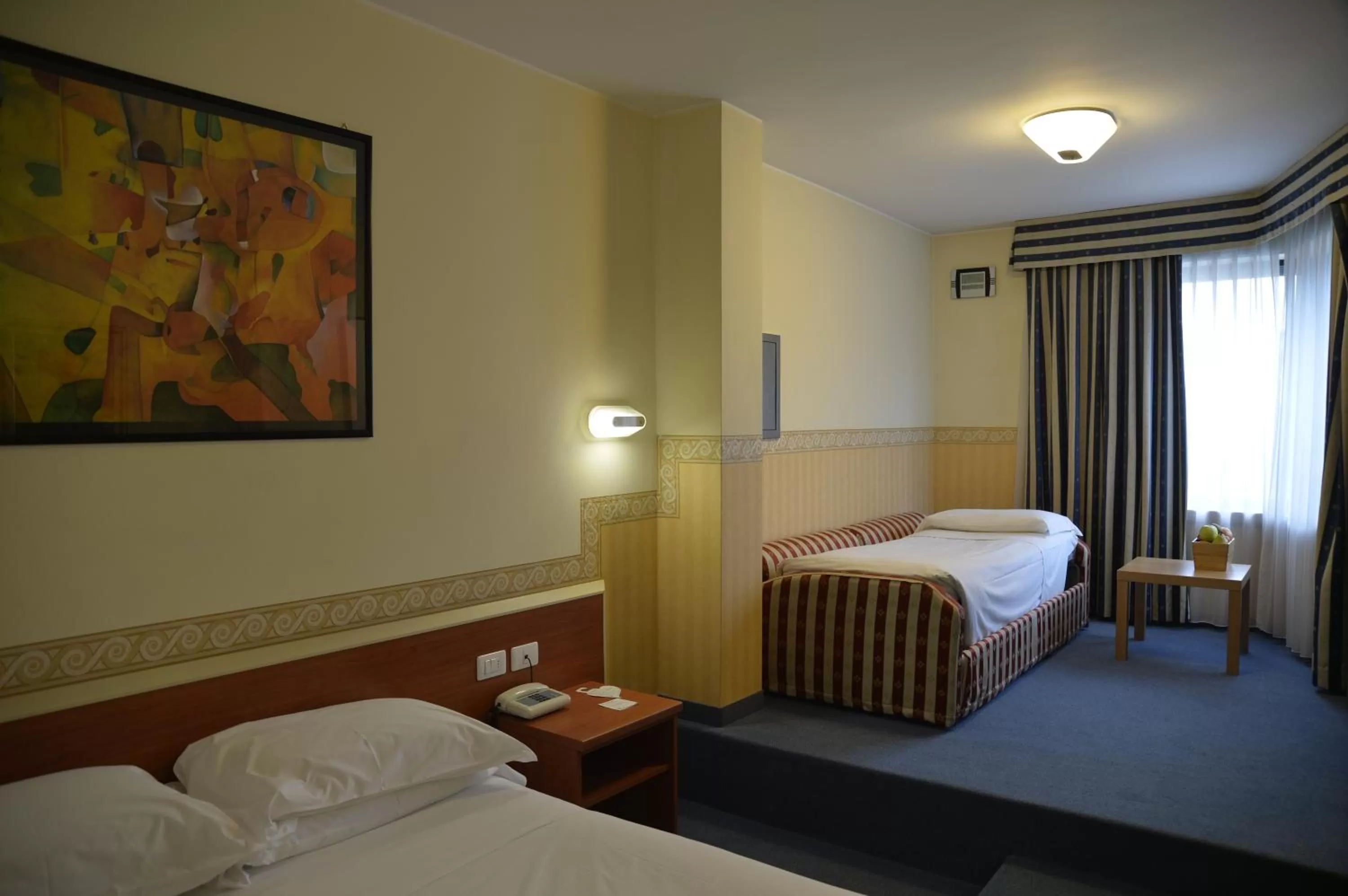 Bed in Best Western Plus Soave Hotel