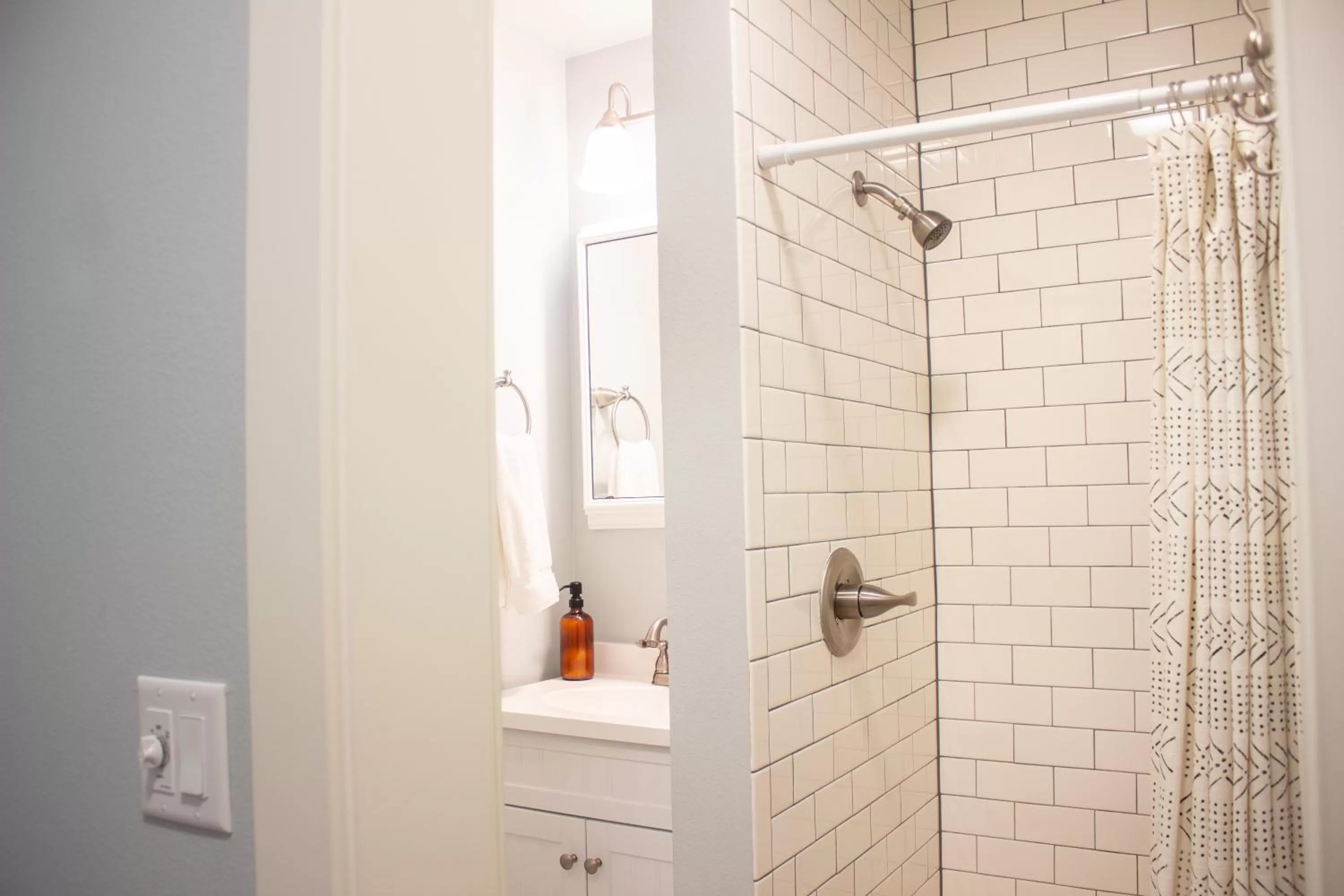 Shower in Douglas On Third