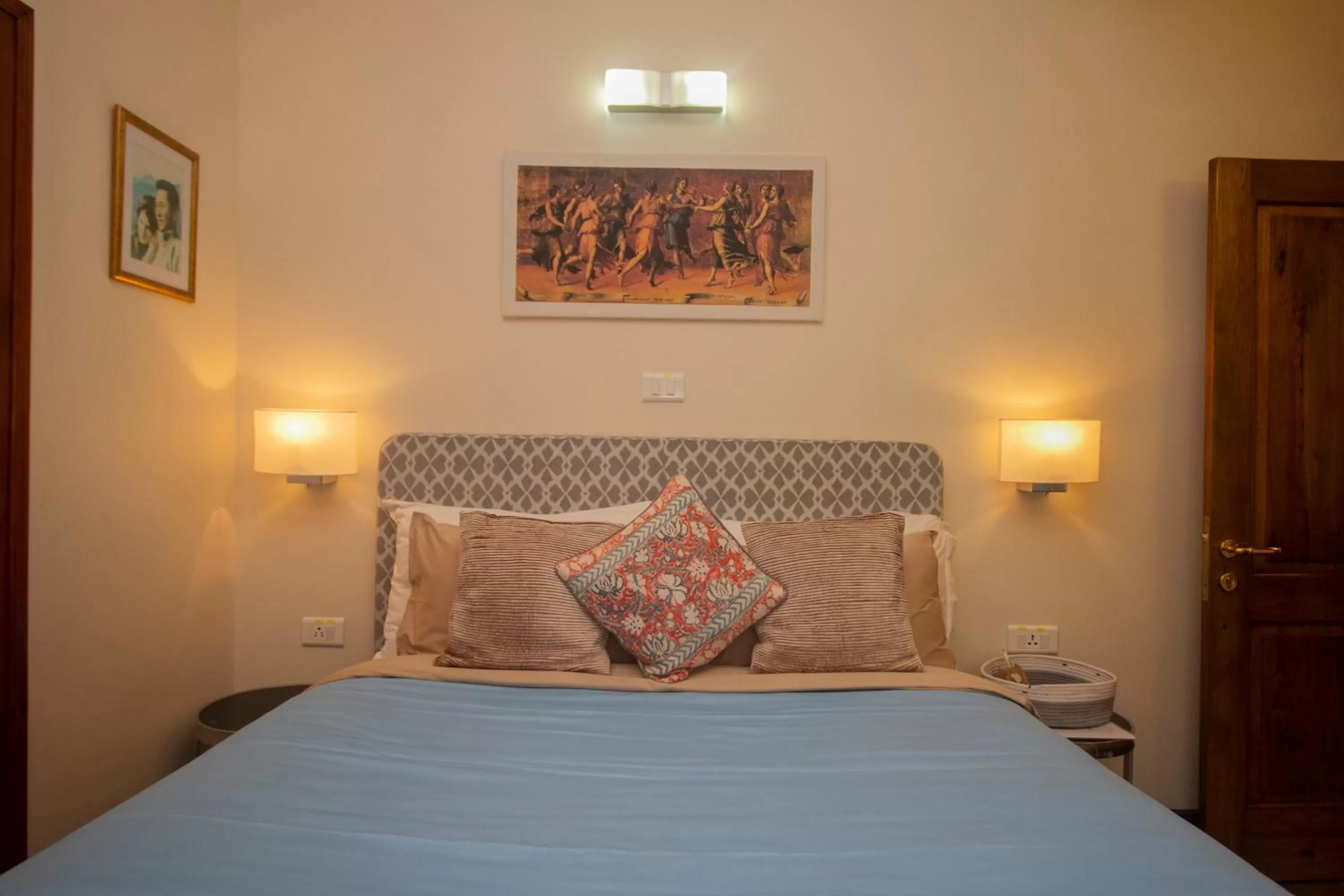 Bedroom, Bed in Amritara Luxury Villa Tosca, Gangtok