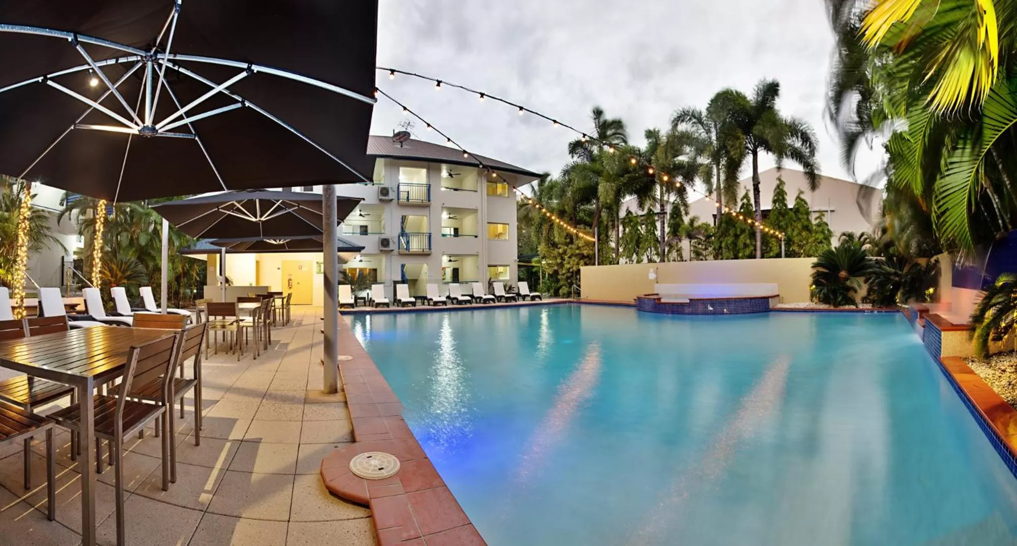 Swimming pool in Central Plaza Port Douglas