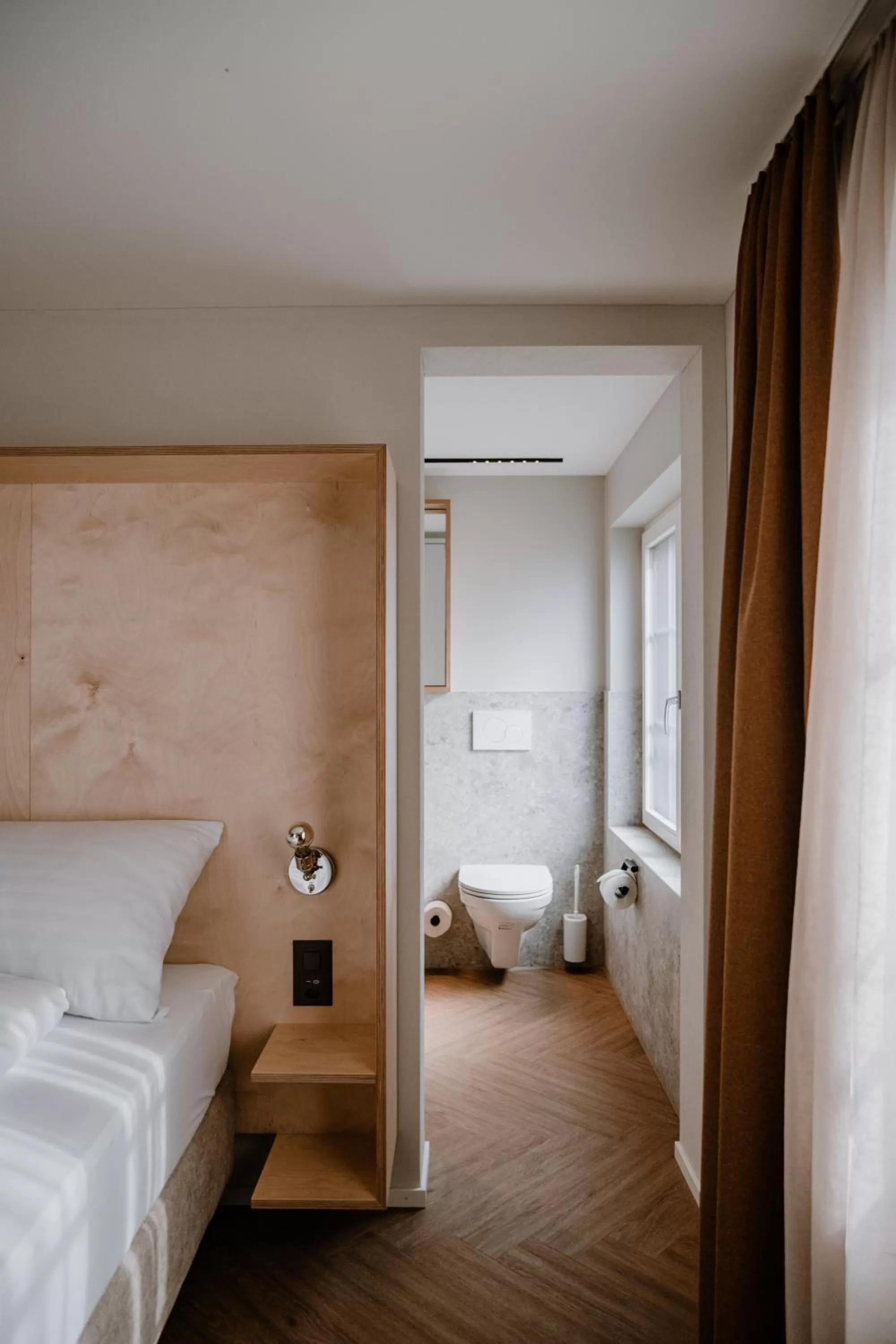 Bed in Hotel Müllers Self-Check-In