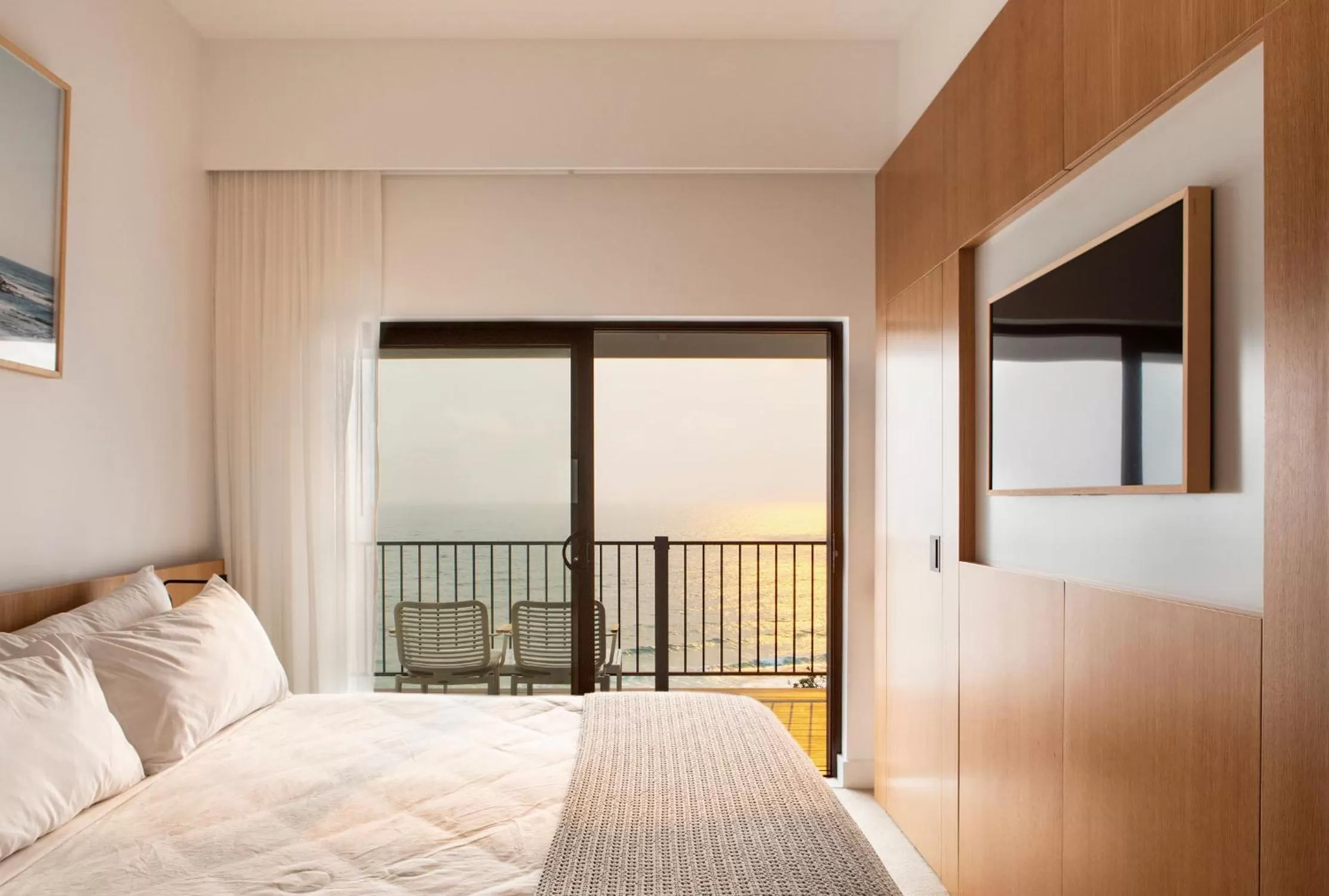 Balcony/Terrace, Bed in Pacific Hotel Yamba