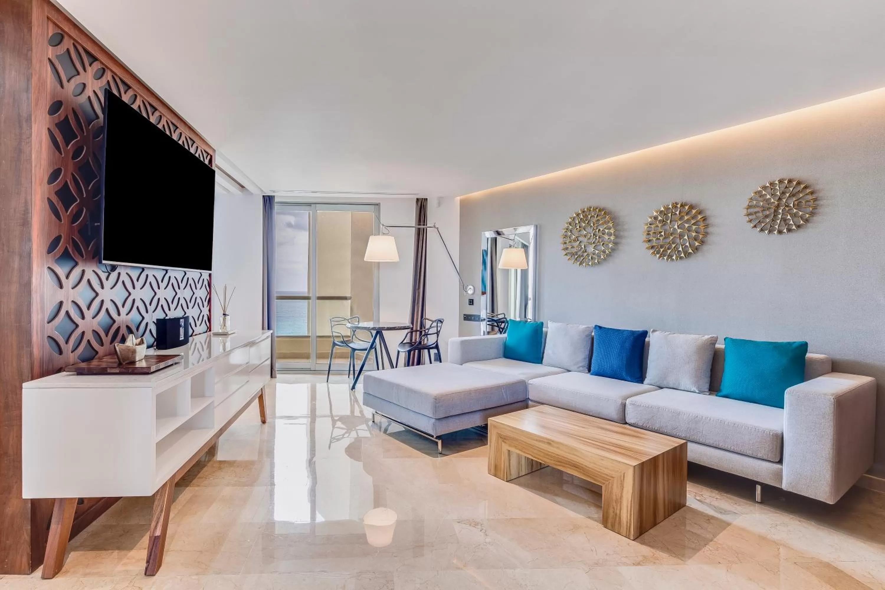 TV and multimedia in Live Aqua Cancun - Adults Only - All-Inclusive