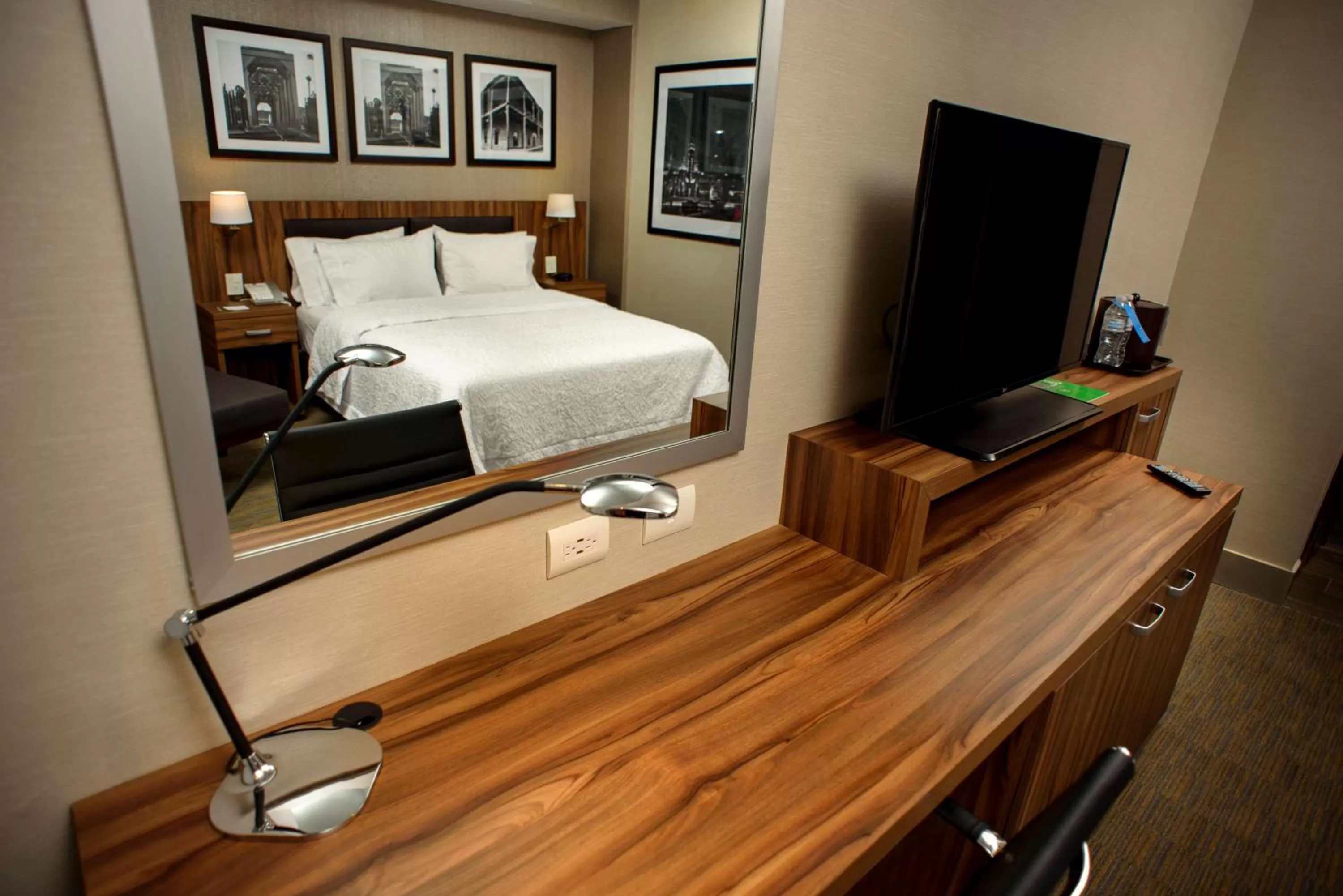 Bed in Hampton Inn Piedras Negras