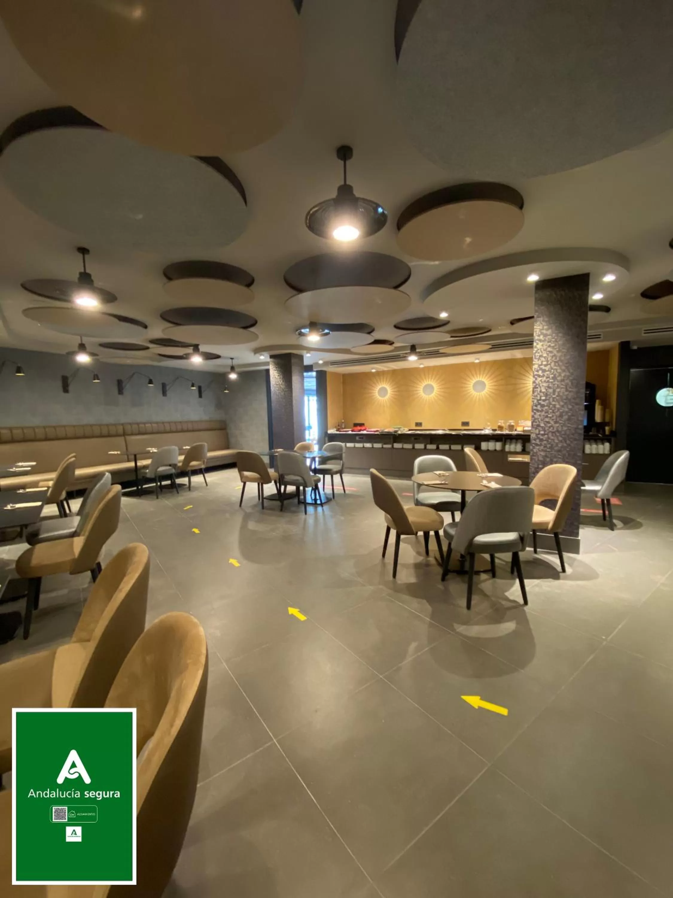 Restaurant/places to eat in Hotel América Sevilla