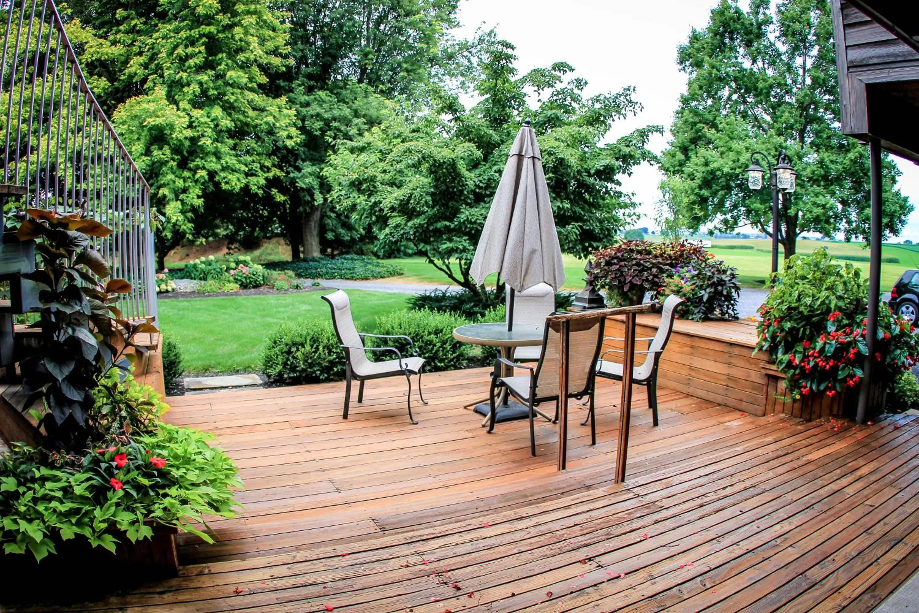 Balcony/Terrace in Twin Pine Manor