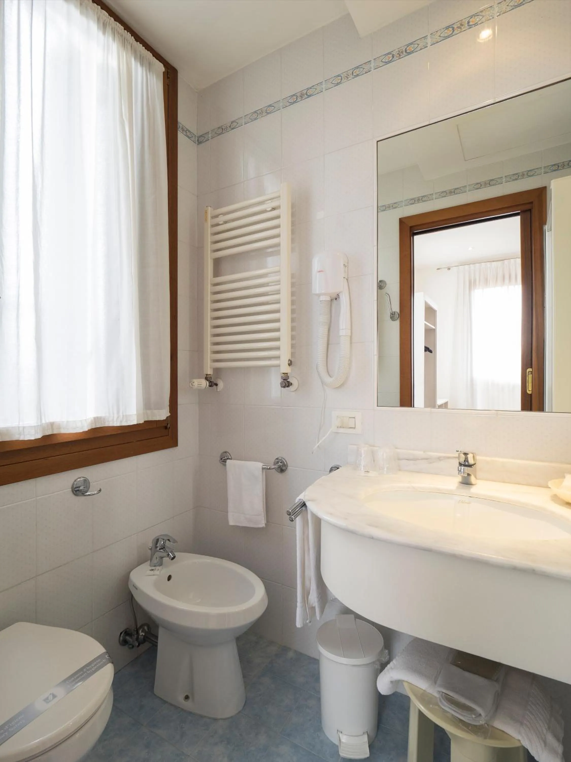 Bathroom in Hotel Villa Braida